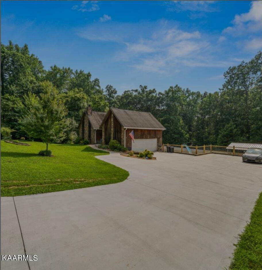 Sweetwater, TN 37874,143 Oakland LN