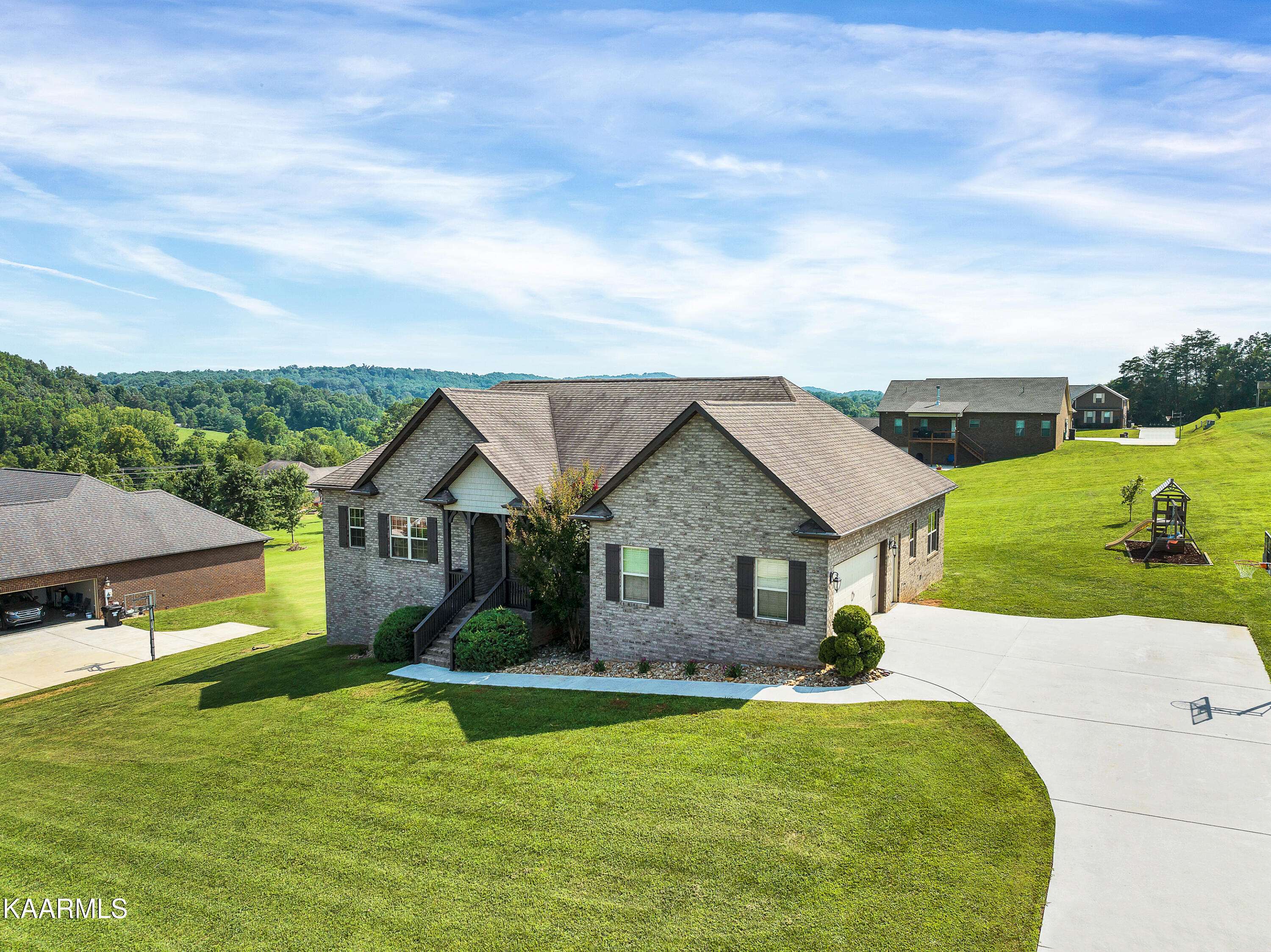 Louisville, TN 37777,2827 Sagegrass DR