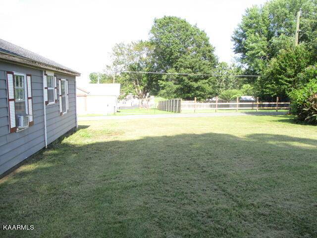 Sweetwater, TN 37874,221 Key Kile Rd