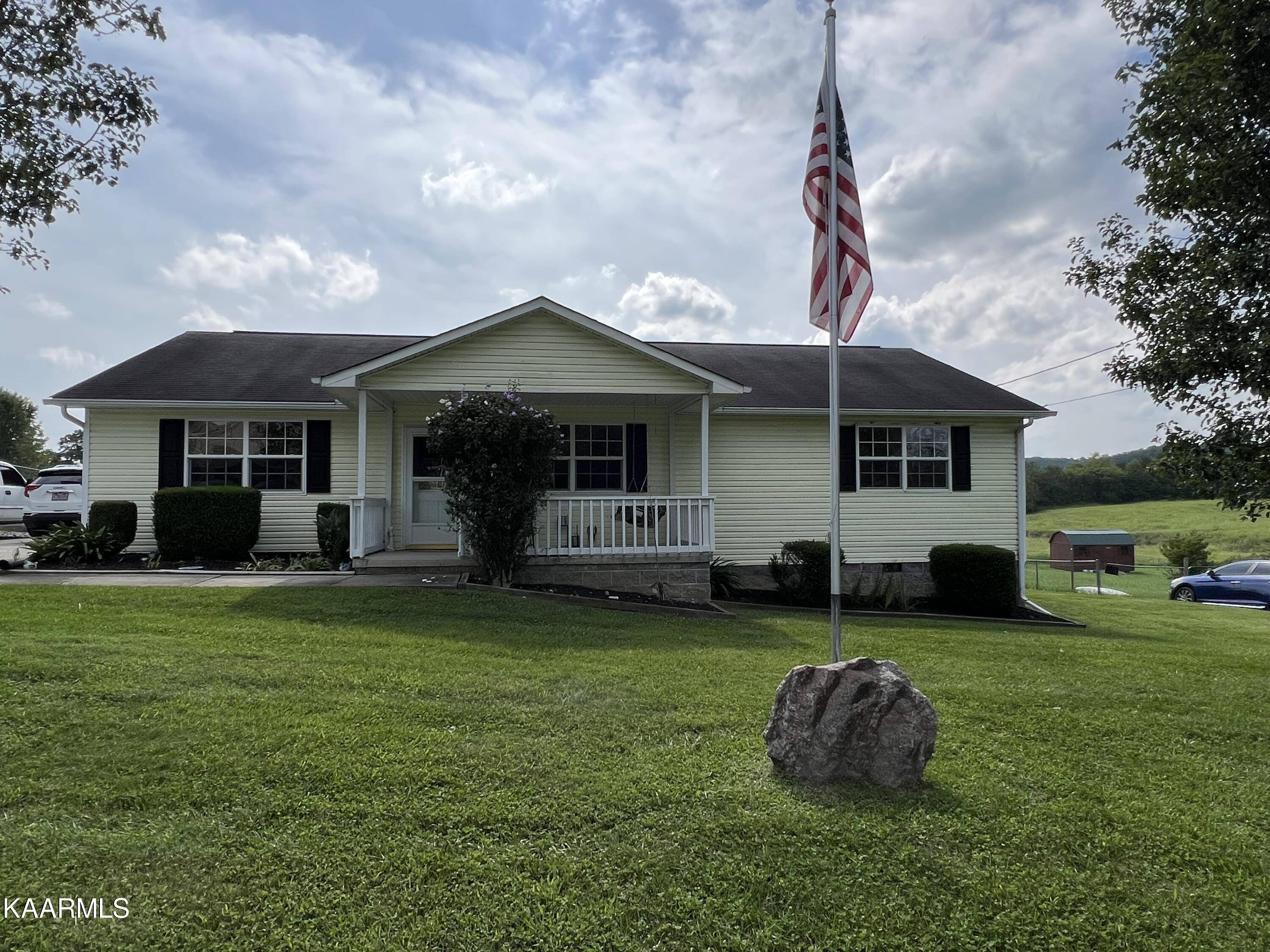 White Pine, TN 37890,116 Norma Sue DR