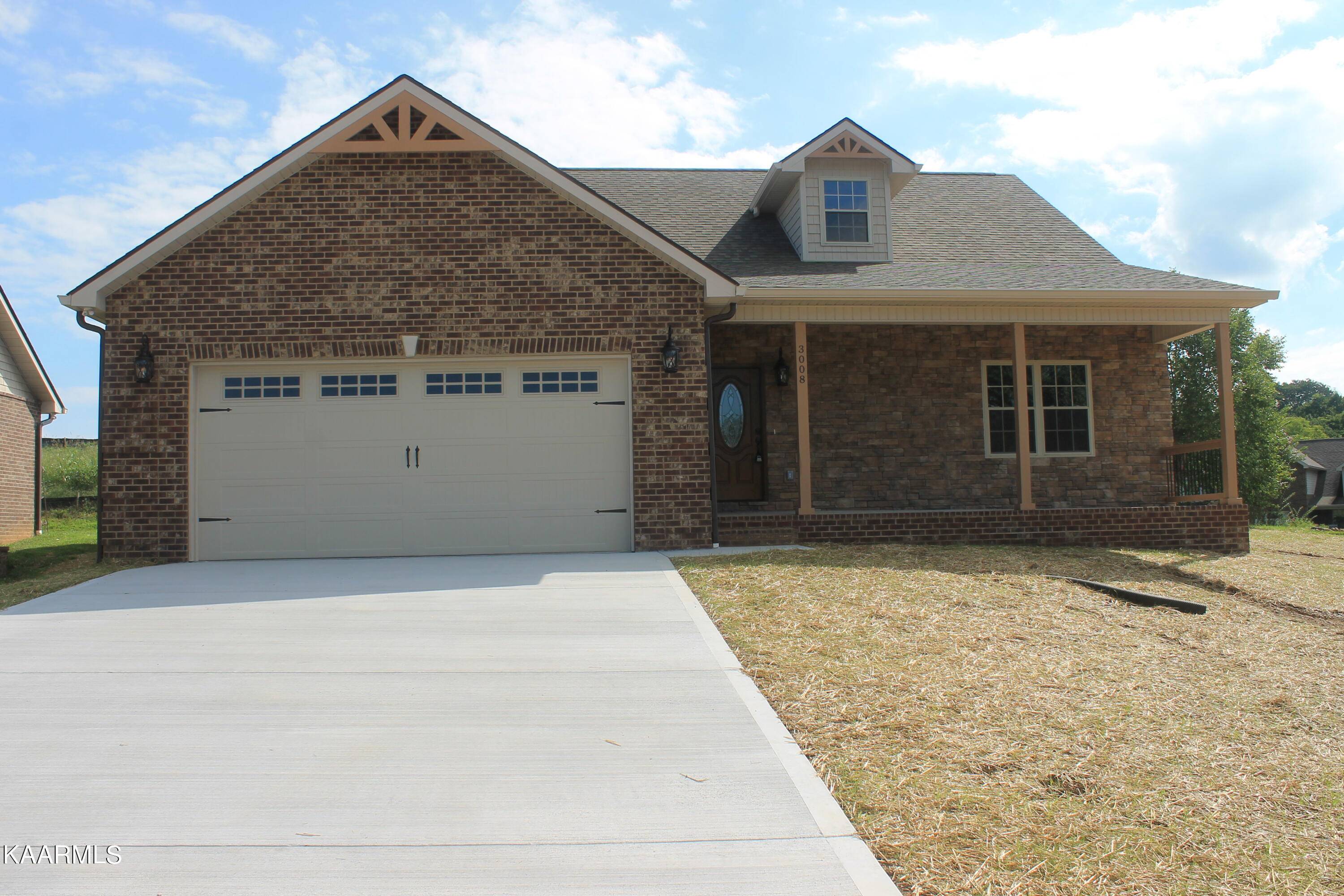 Dandridge, TN 37725,3008 Villas Creekside Drive