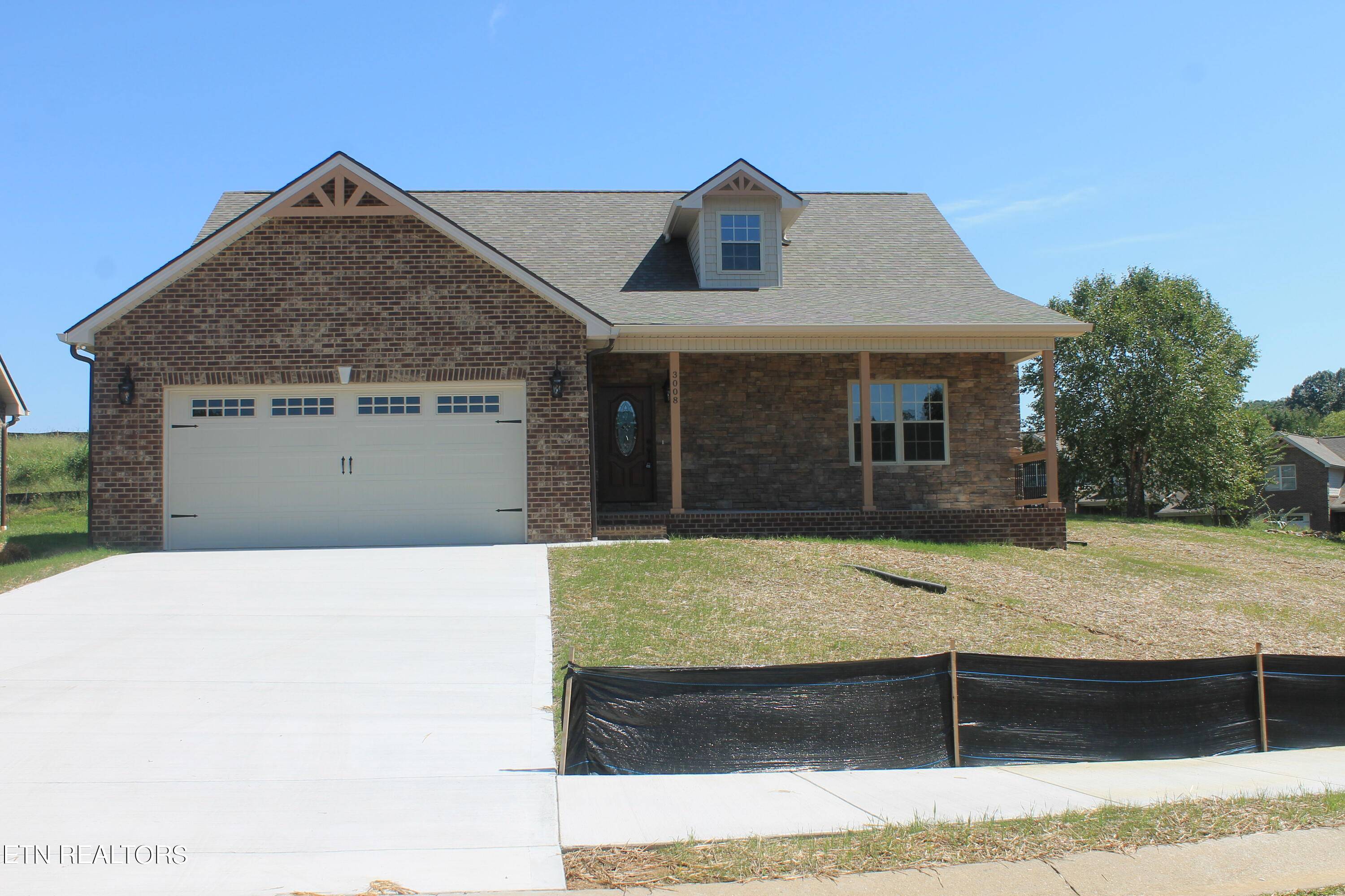 Dandridge, TN 37725,3008 Villas Creekside Drive