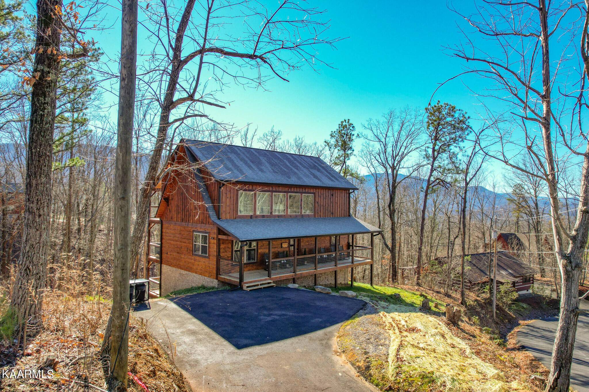 Gatlinburg, TN 37738,834 Pine Top LN