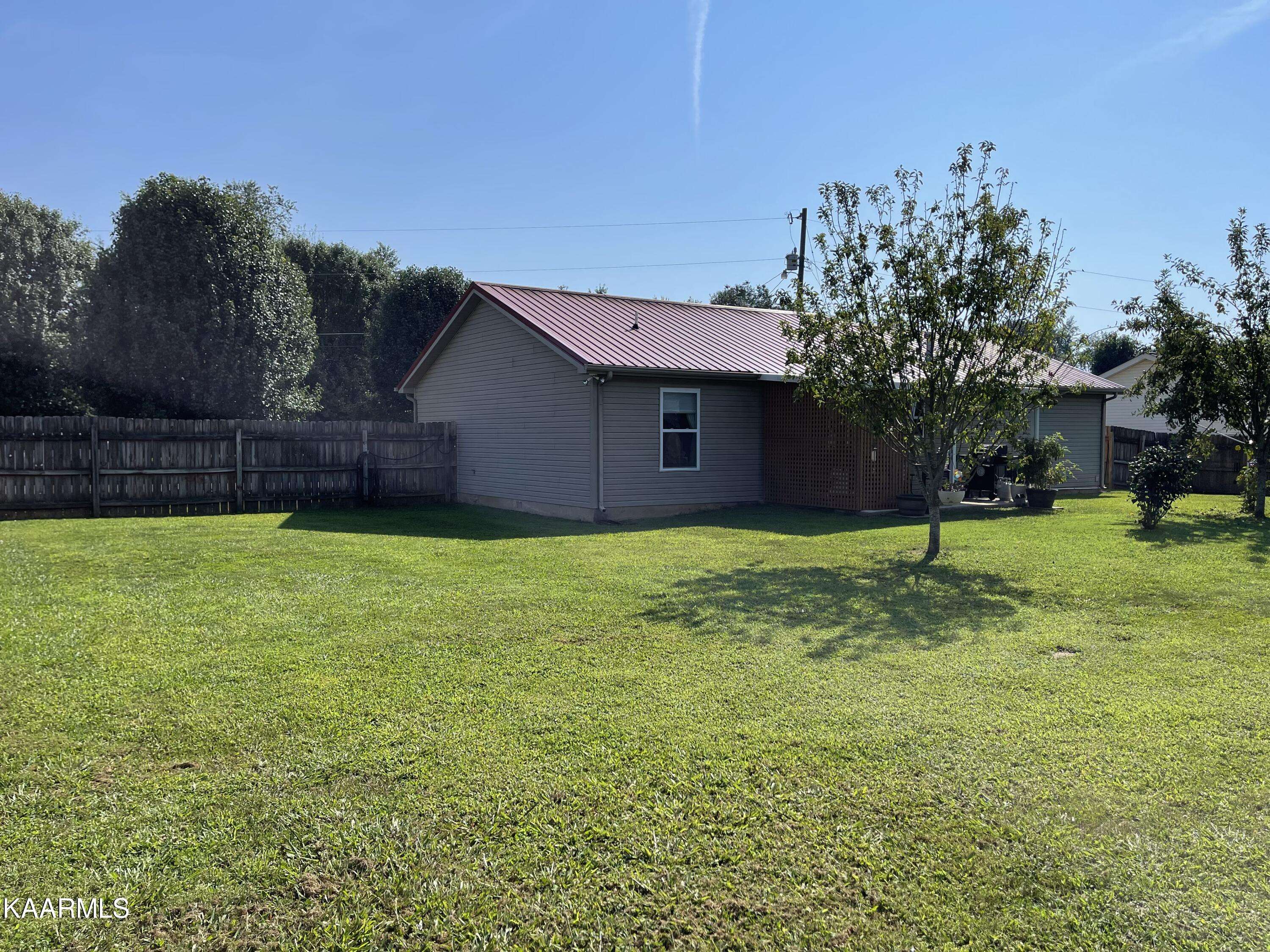 Corryton, TN 37721,7500 Wheatmeadow Rd