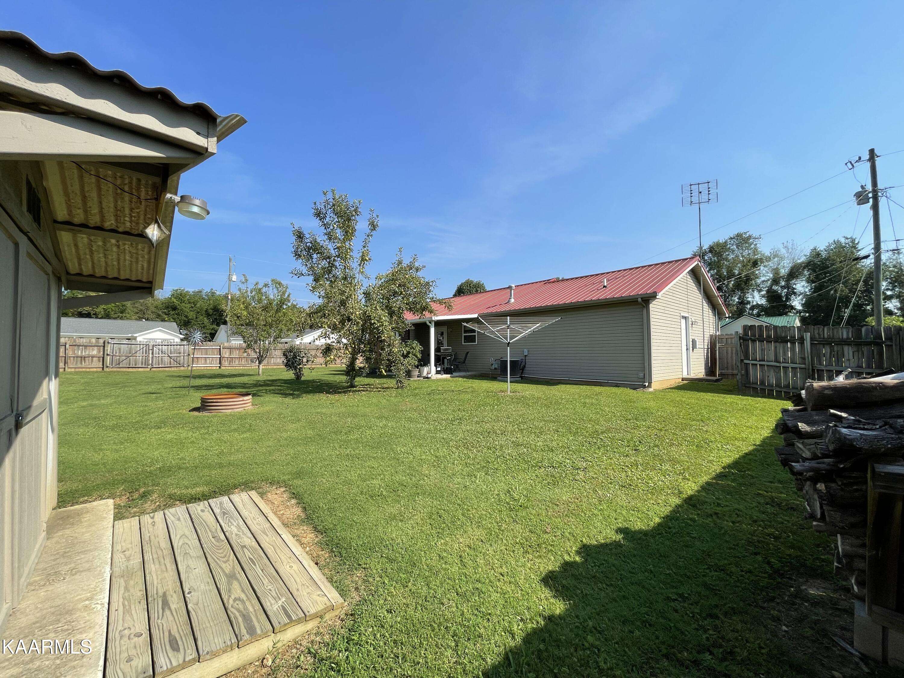 Corryton, TN 37721,7500 Wheatmeadow Rd