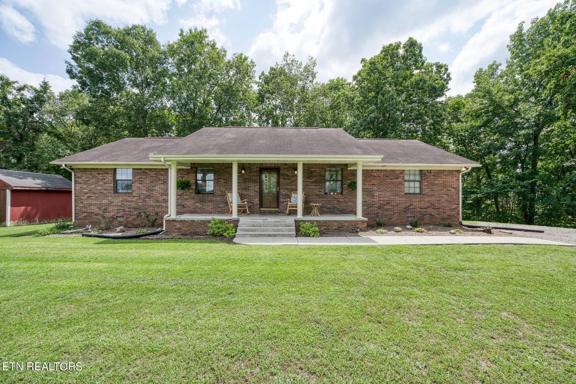 Celina, TN 38551,360 Wayne Smith Rd