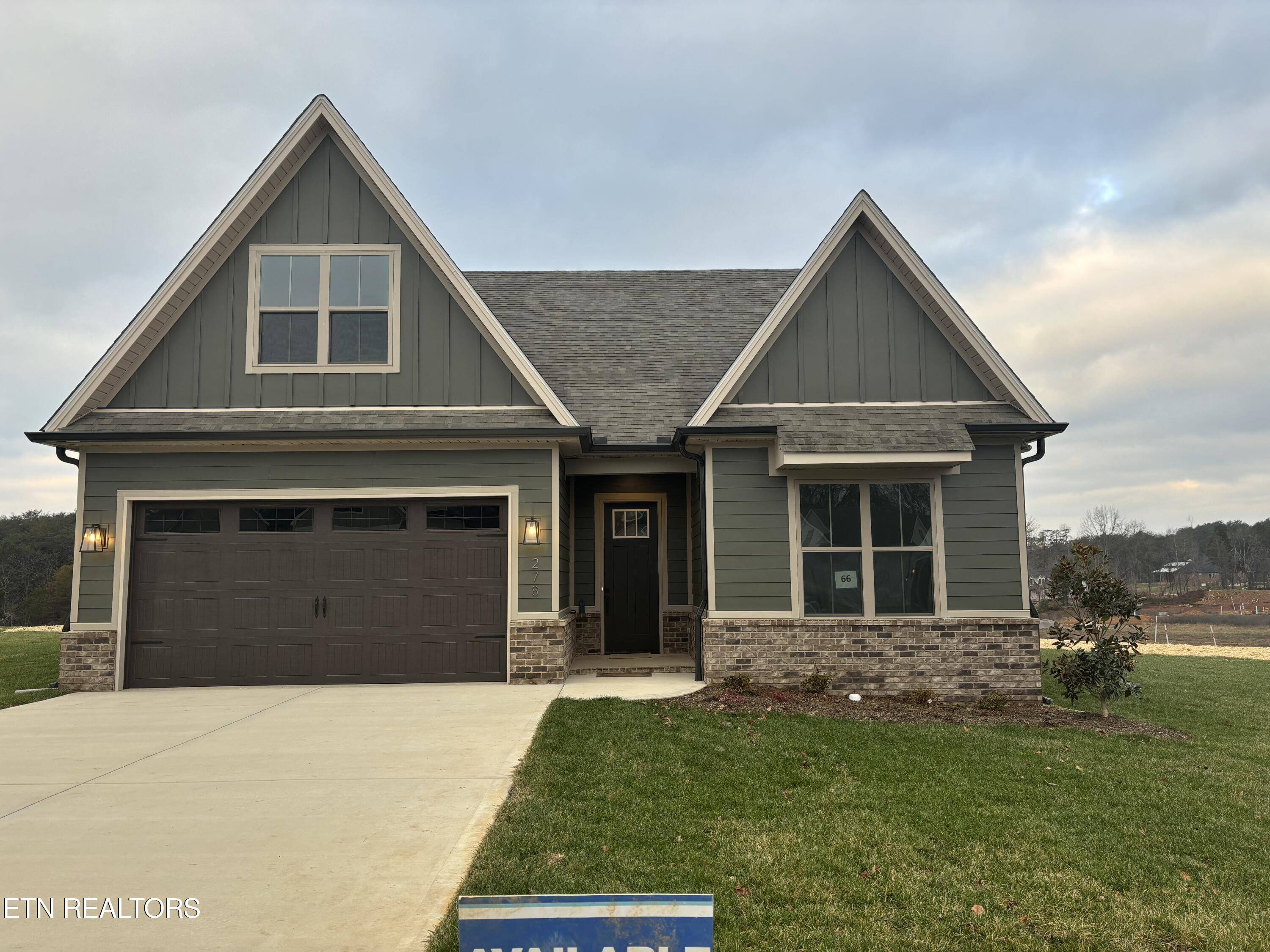 Lenoir City, TN 37772,278 Clover CIR