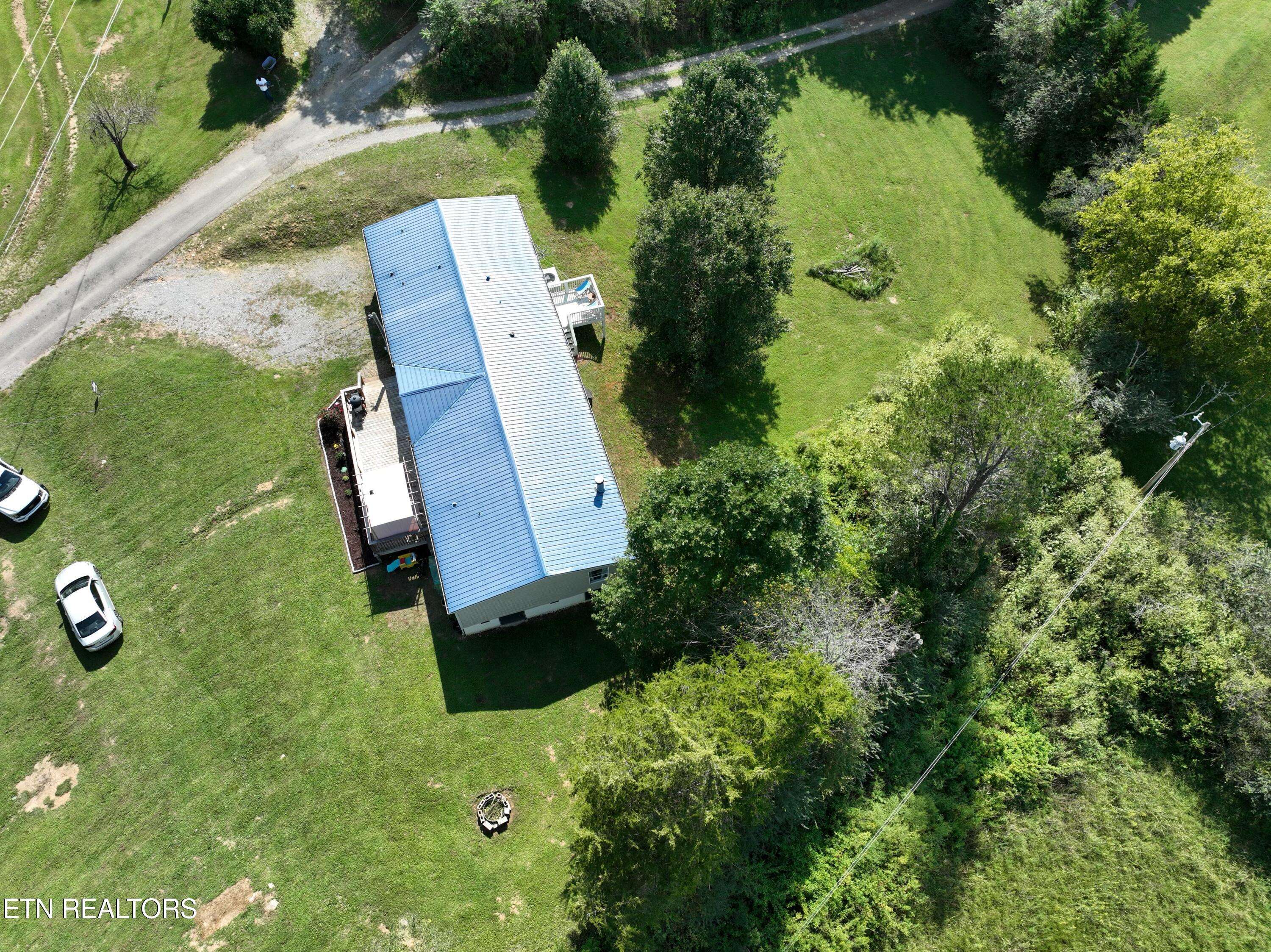 Tellico Plains, TN 37385,156 Martin Rd