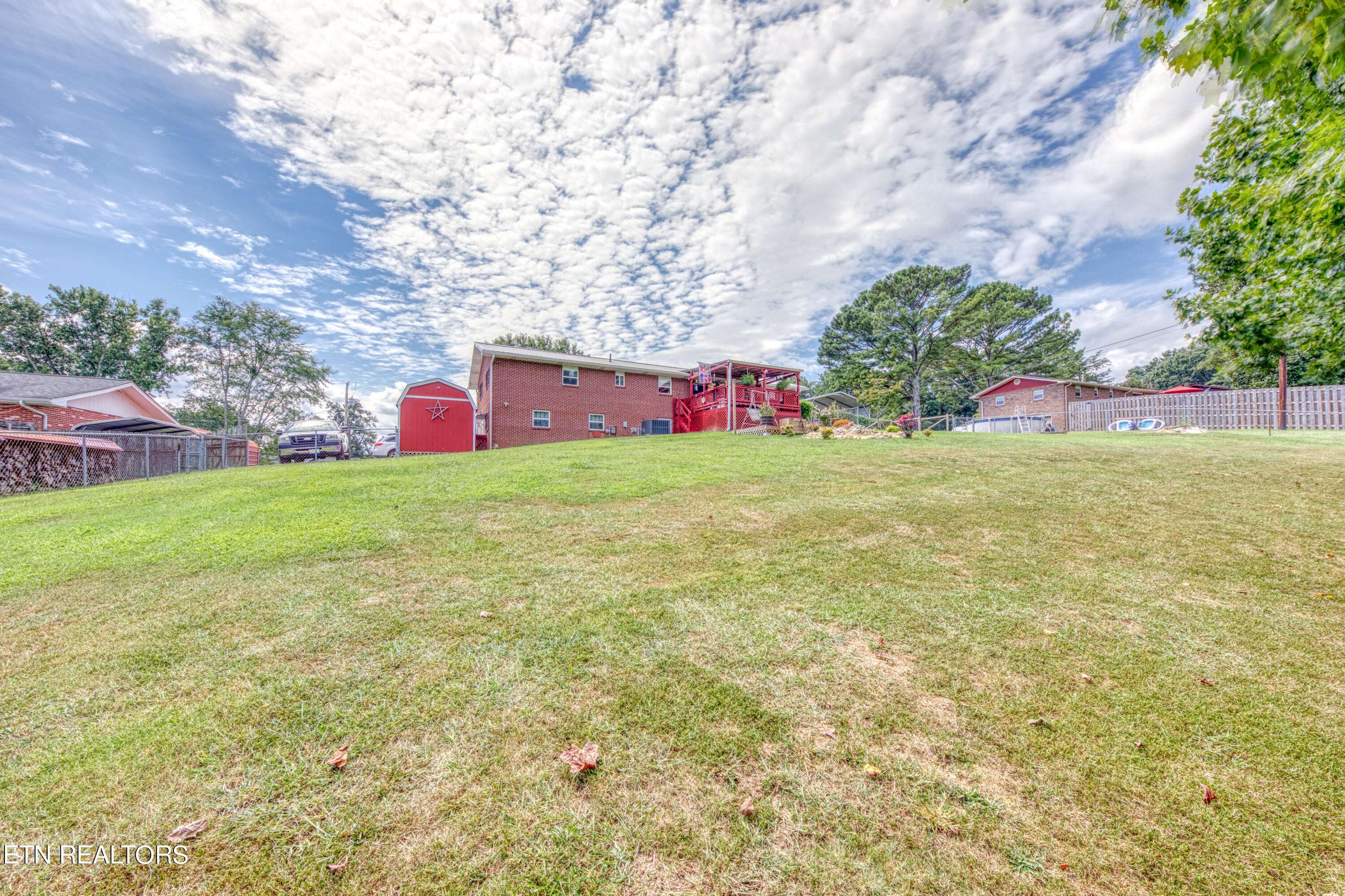 Lenoir City, TN 37771,782 West LN