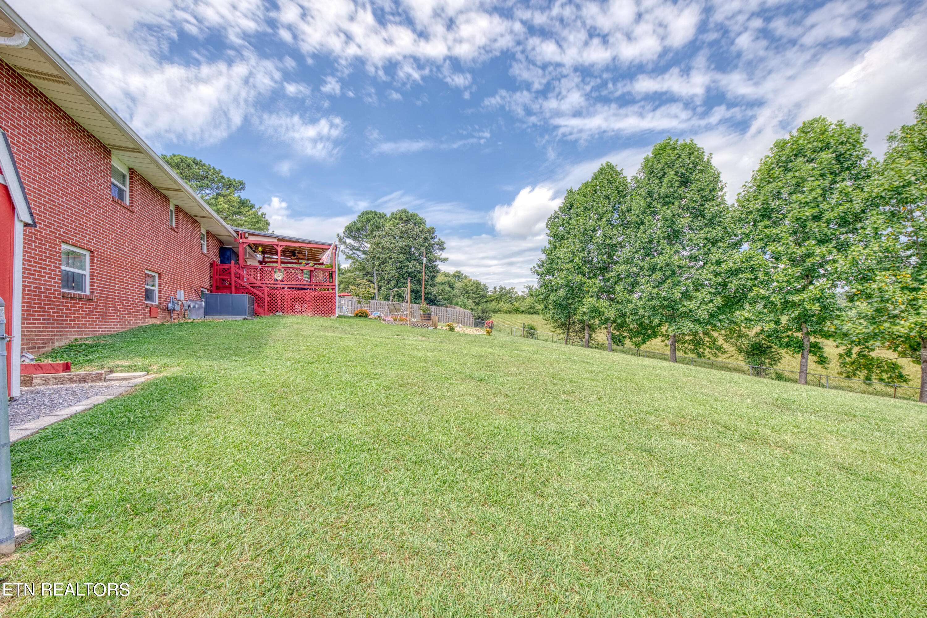 Lenoir City, TN 37771,782 West LN