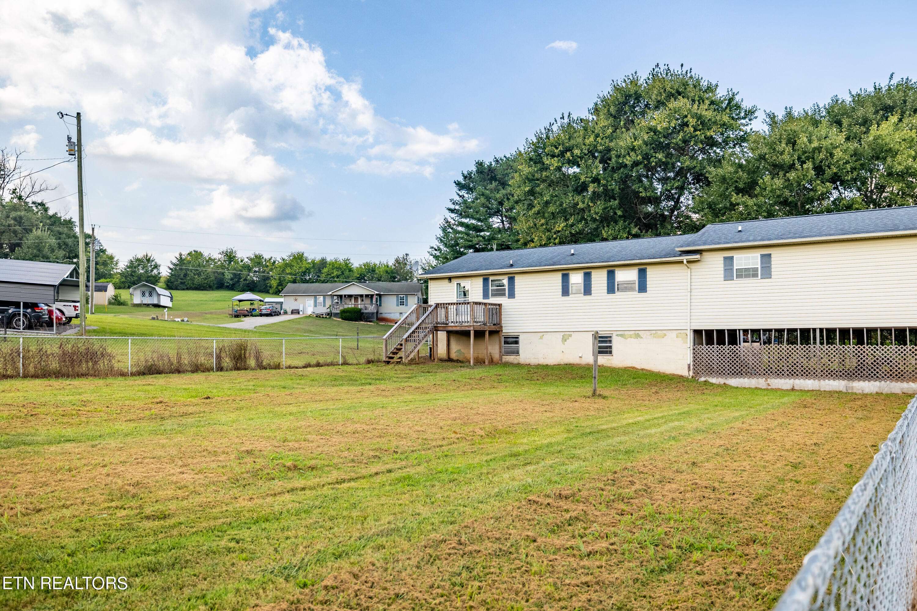 Sweetwater, TN 37874,258 Meadow Brook Rd