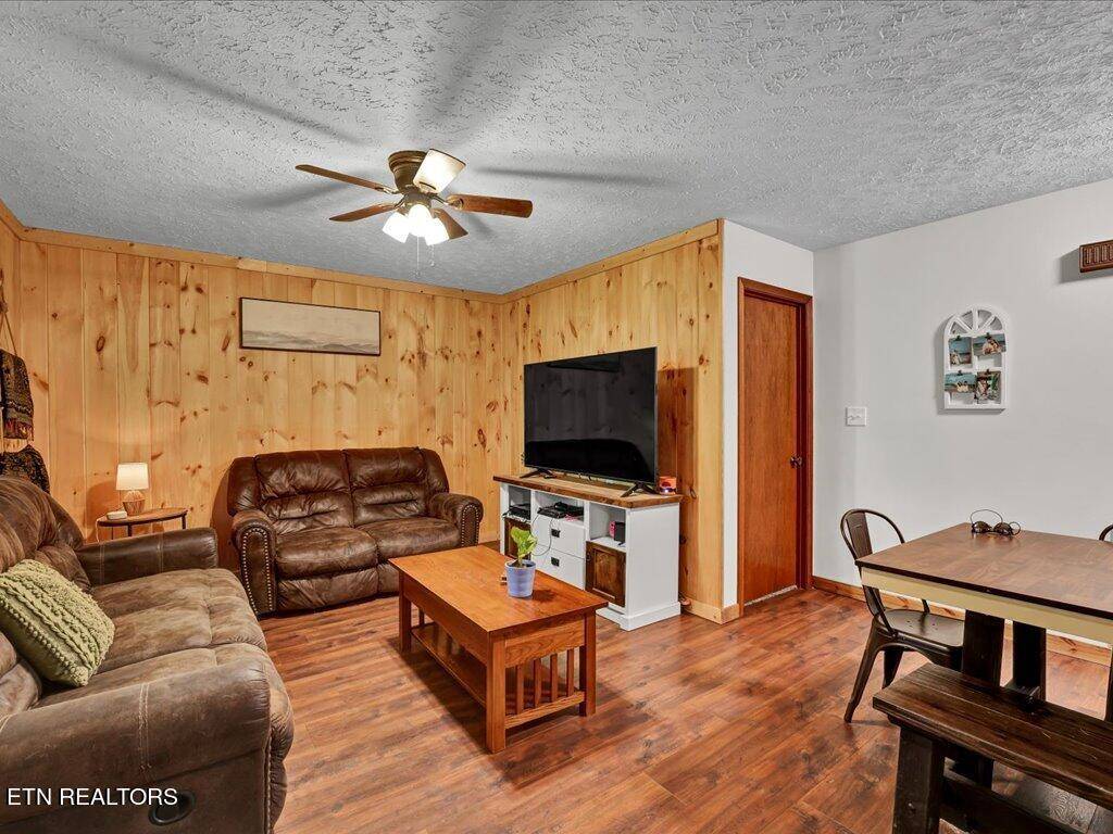 Caryville, TN 37714,112 White Oak LN