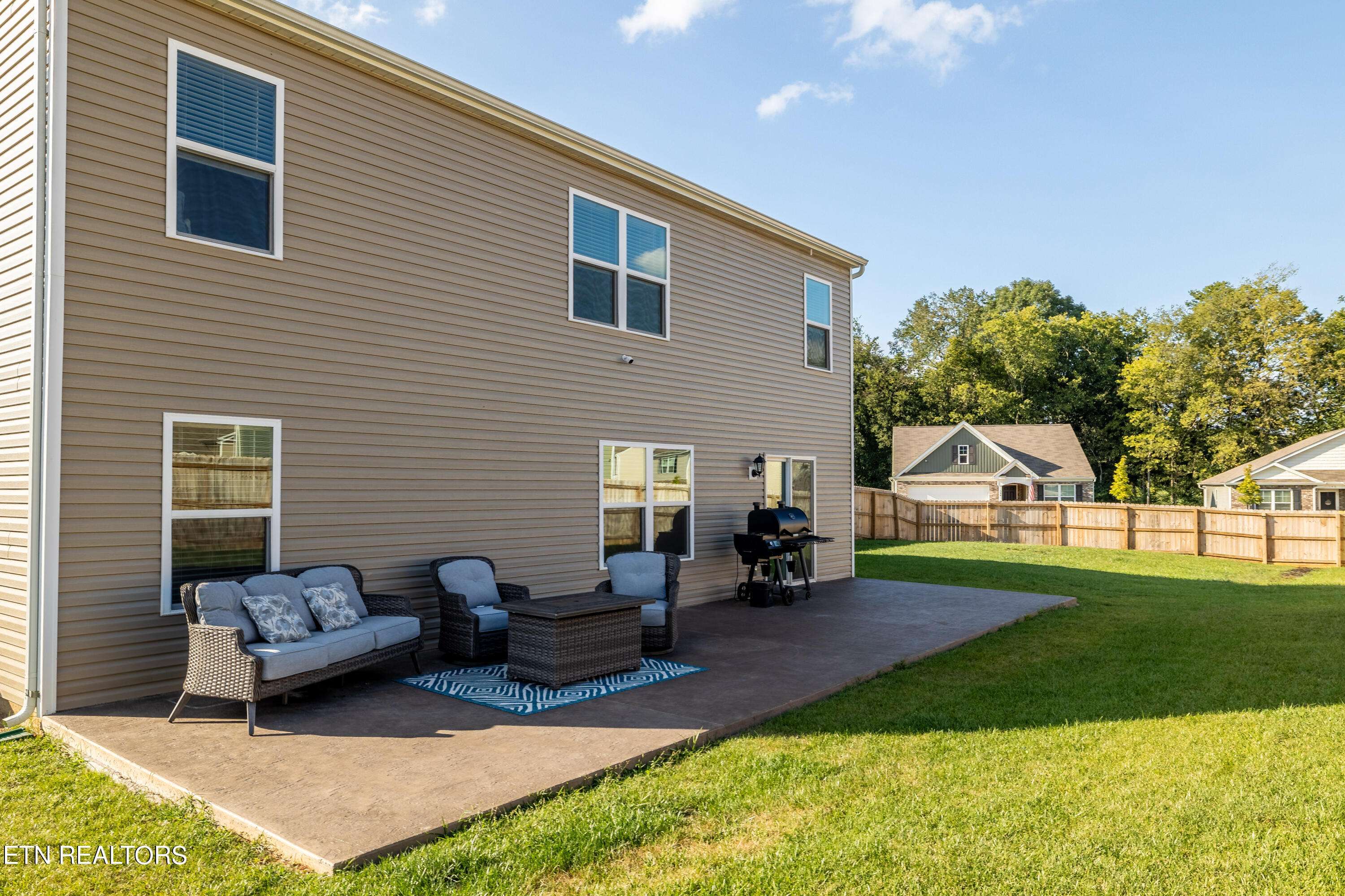 Jefferson City, TN 37760,137 Jesse Baker LN