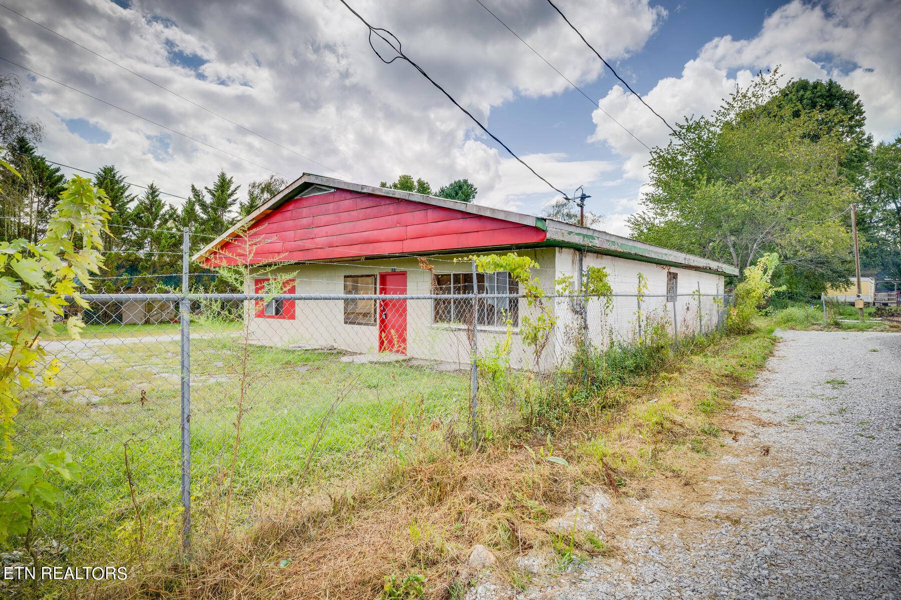 Oneida, TN 37841,111 Stanley St