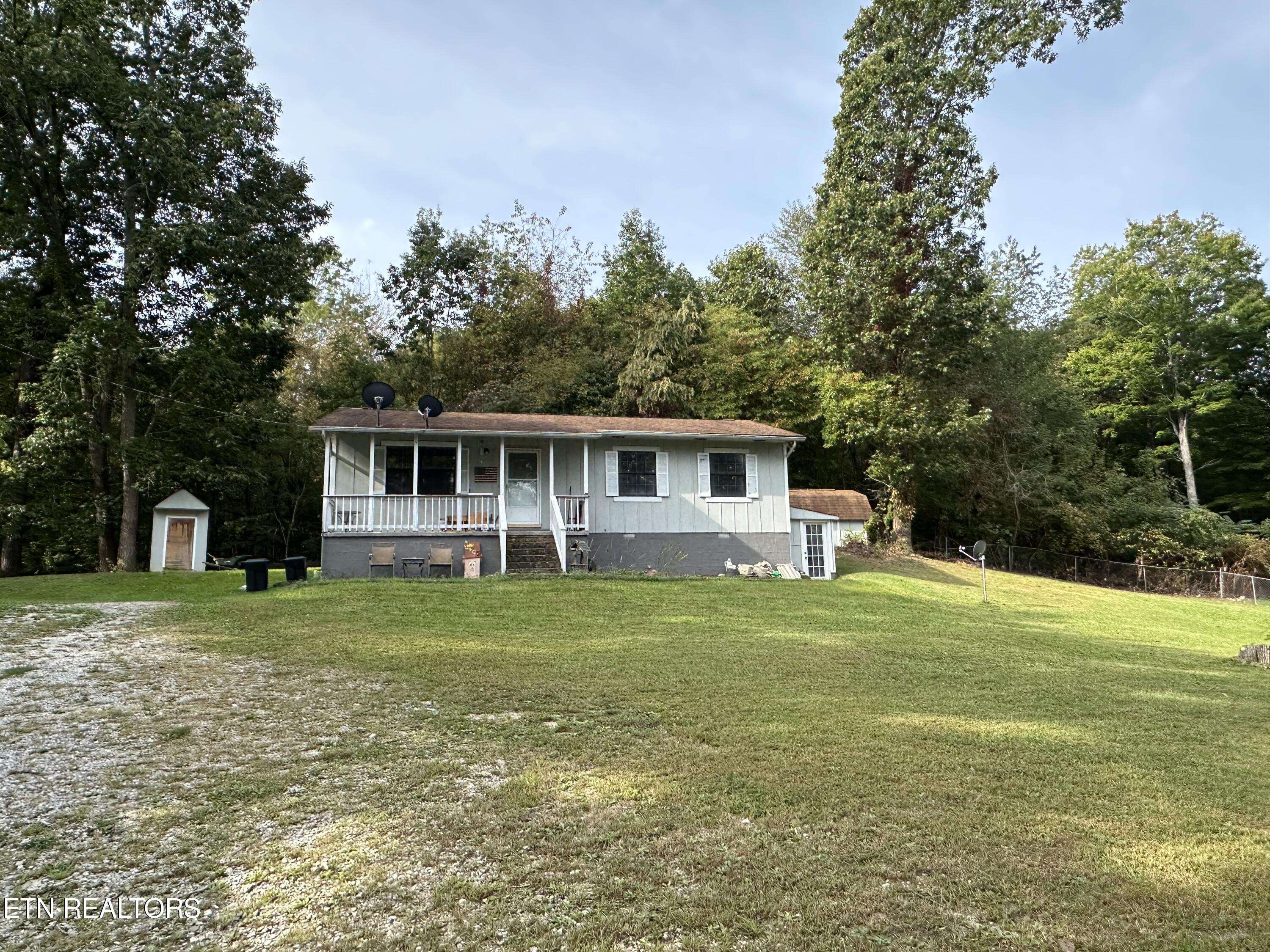 Caryville, TN 37714,268 Cove CIR