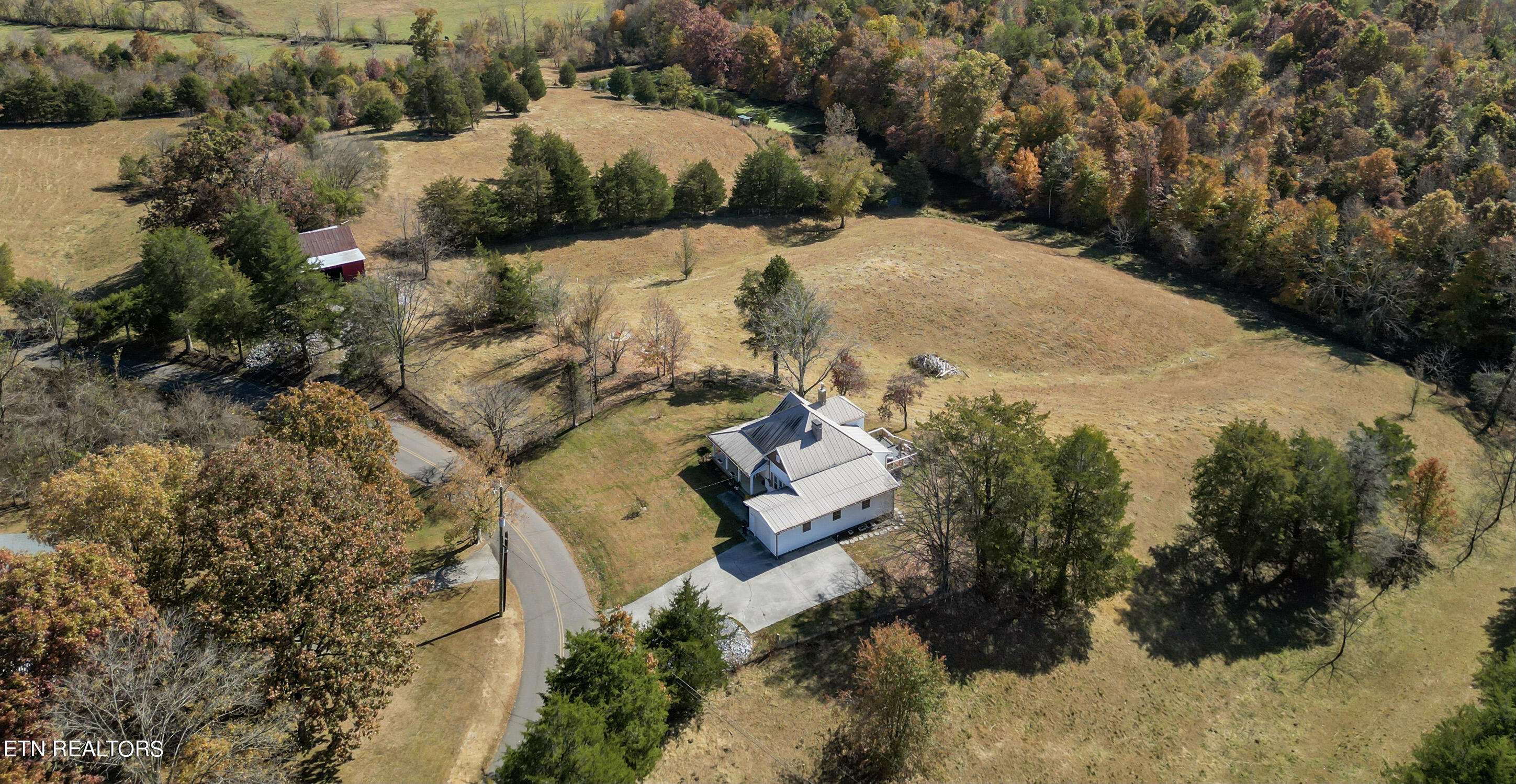 Strawberry Plains, TN 37871,9804 Will Merritt Rd