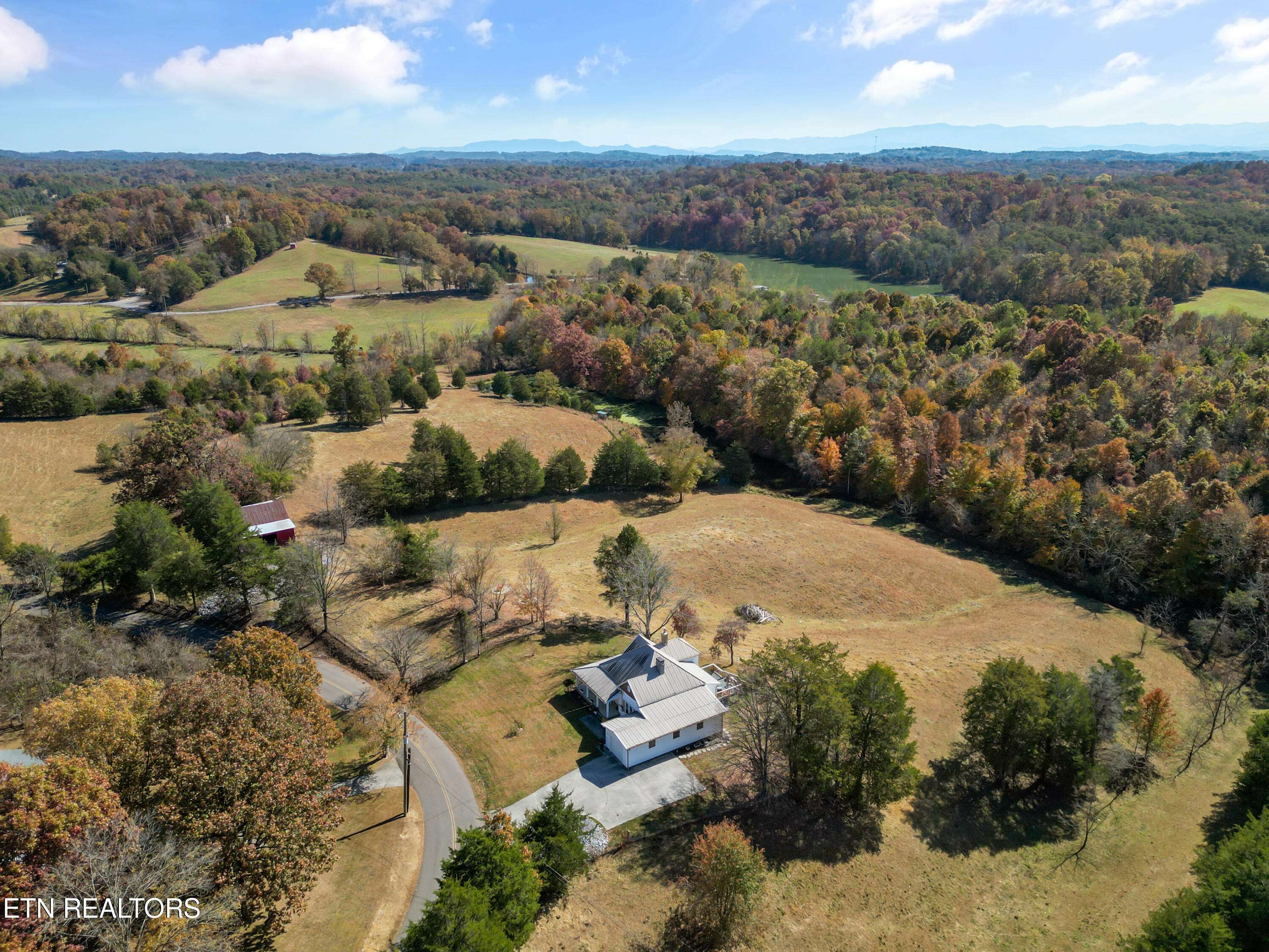 Strawberry Plains, TN 37871,9804 Will Merritt Rd