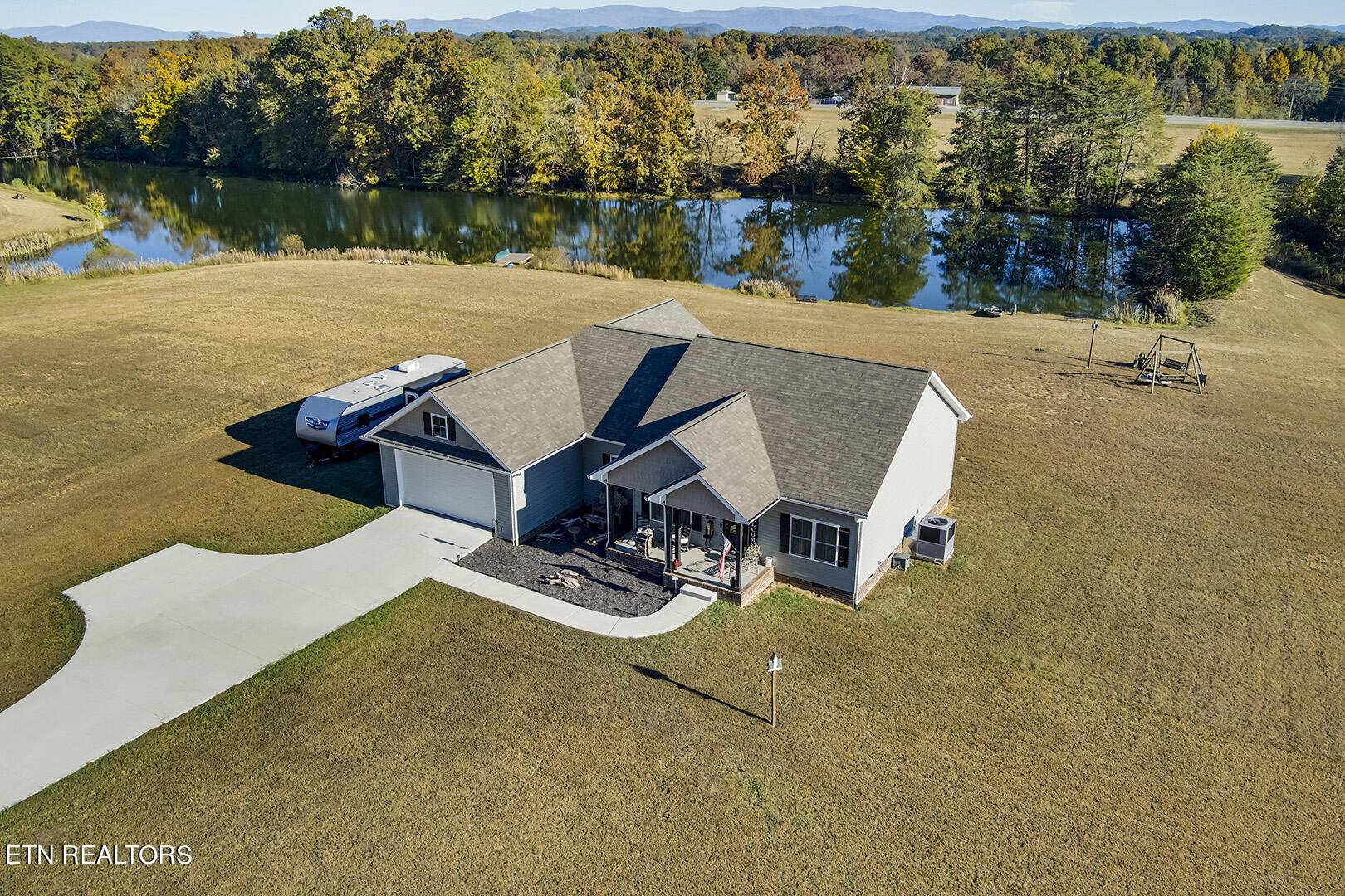 Madisonville, TN 37354,127 Mason LN