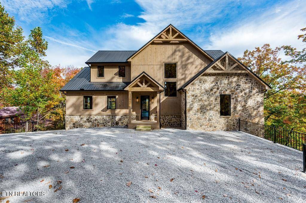 Sevierville, TN 37876,2442 Majestic View WAY