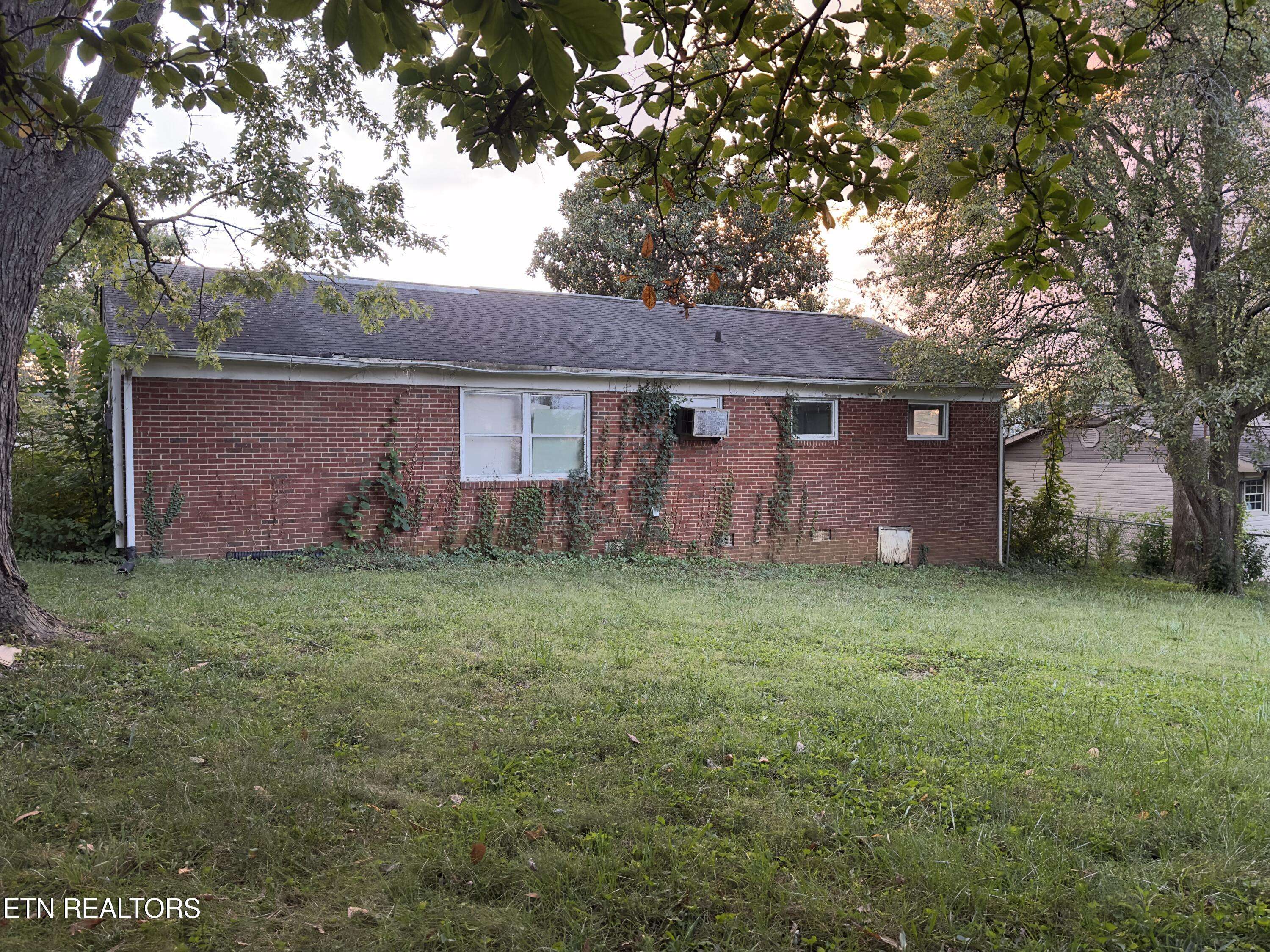 Morristown, TN 37813,221 Hale Ave