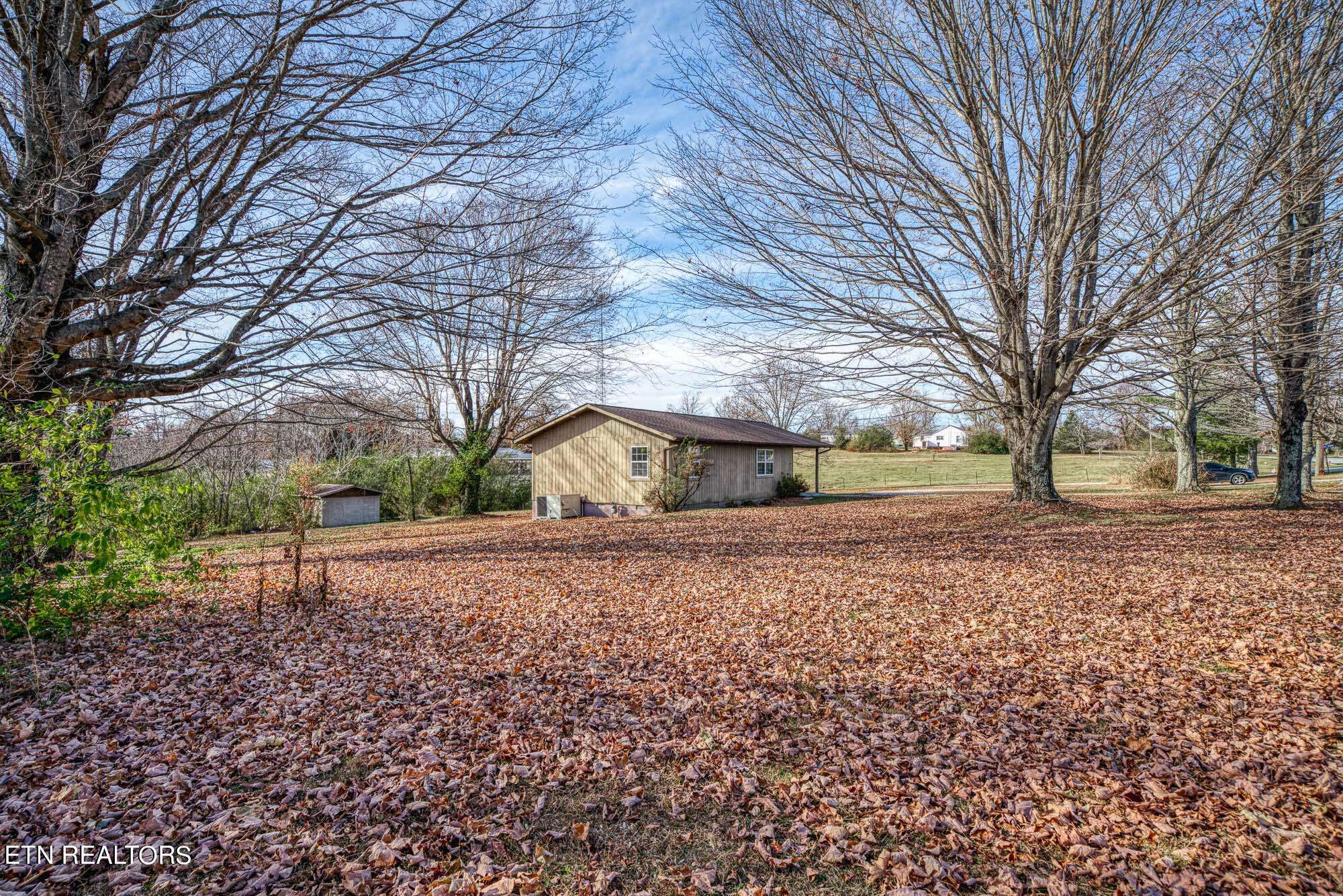 Crossville, TN 38572,642 Vandever Rd