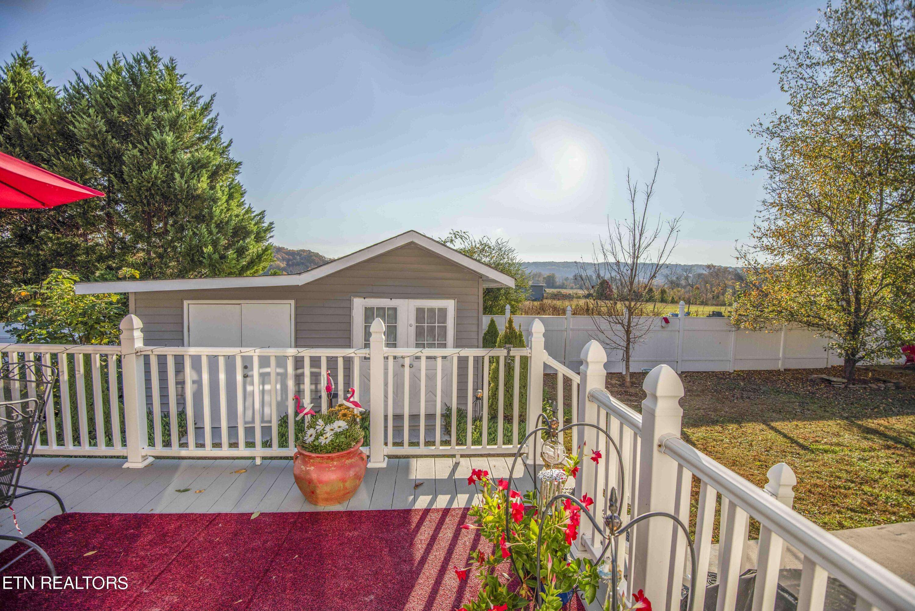 Oliver Springs, TN 37840,953 Old Harriman Hwy