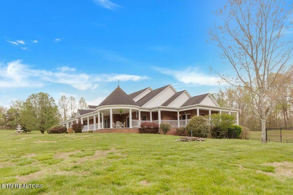 Livingston, TN 38570,111 Oak Brook LN