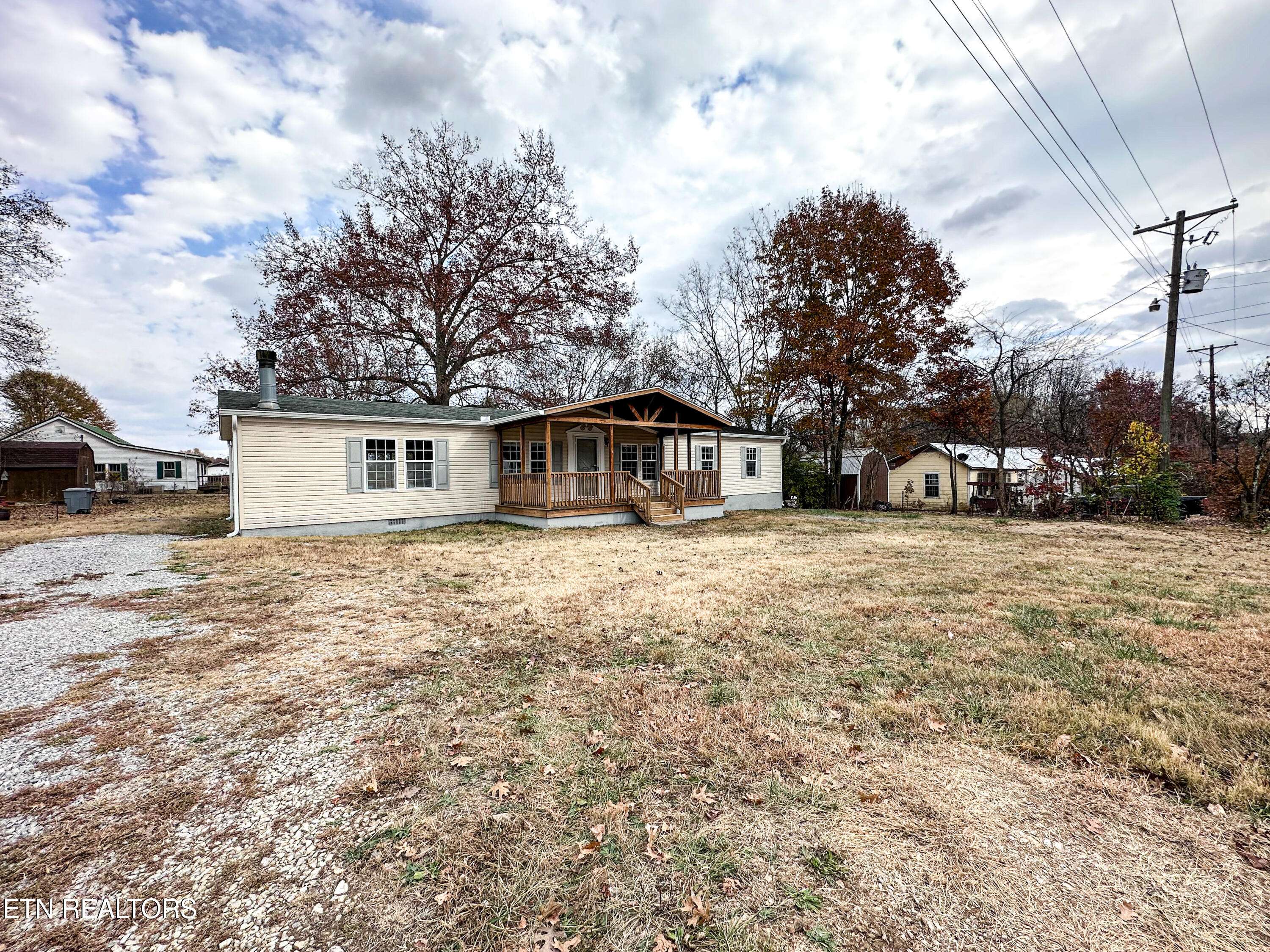 Strawberry Plains, TN 37871,174 Hamilton St