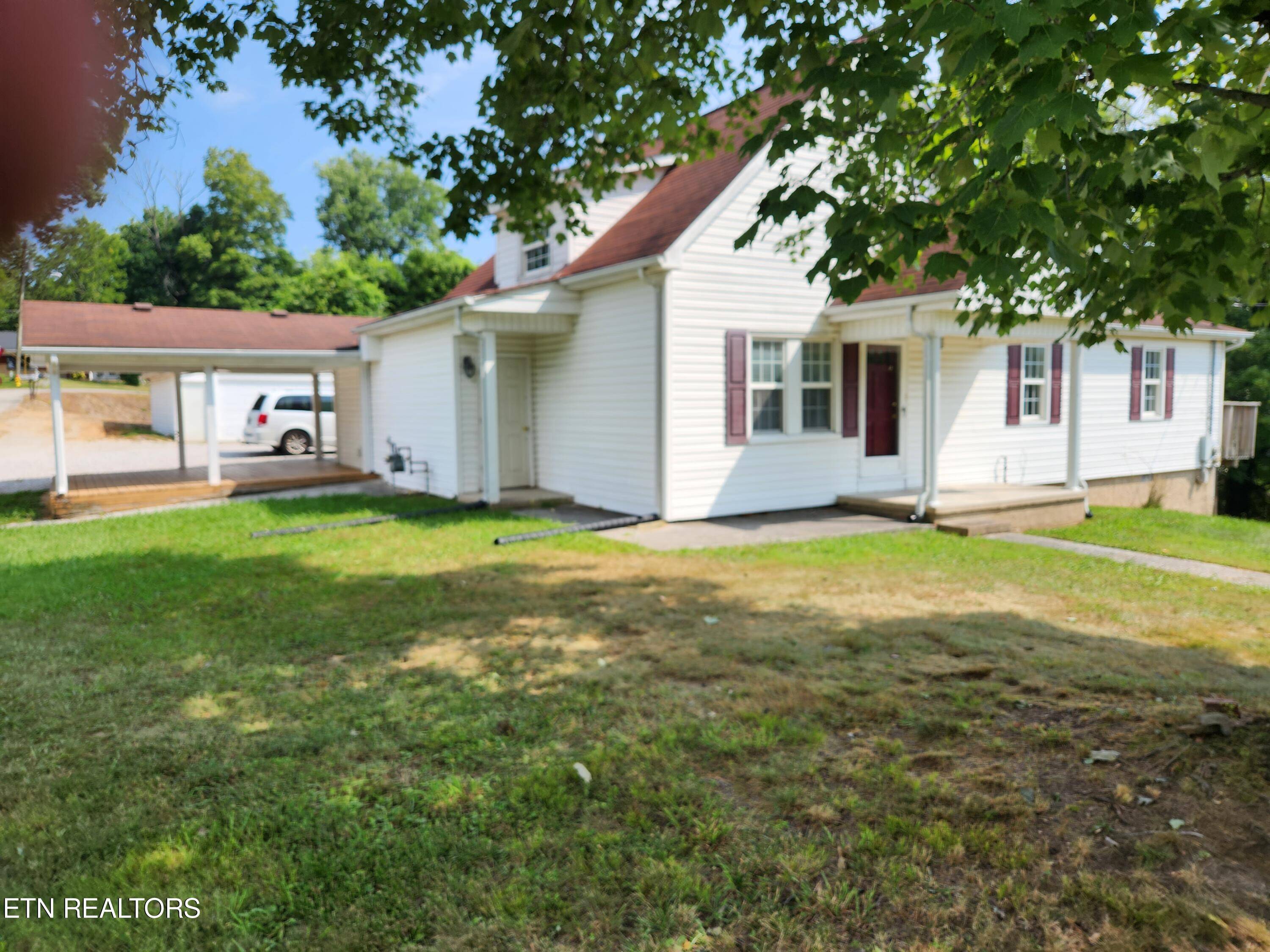 Rocky Top, TN 37769,216 Gilliam St