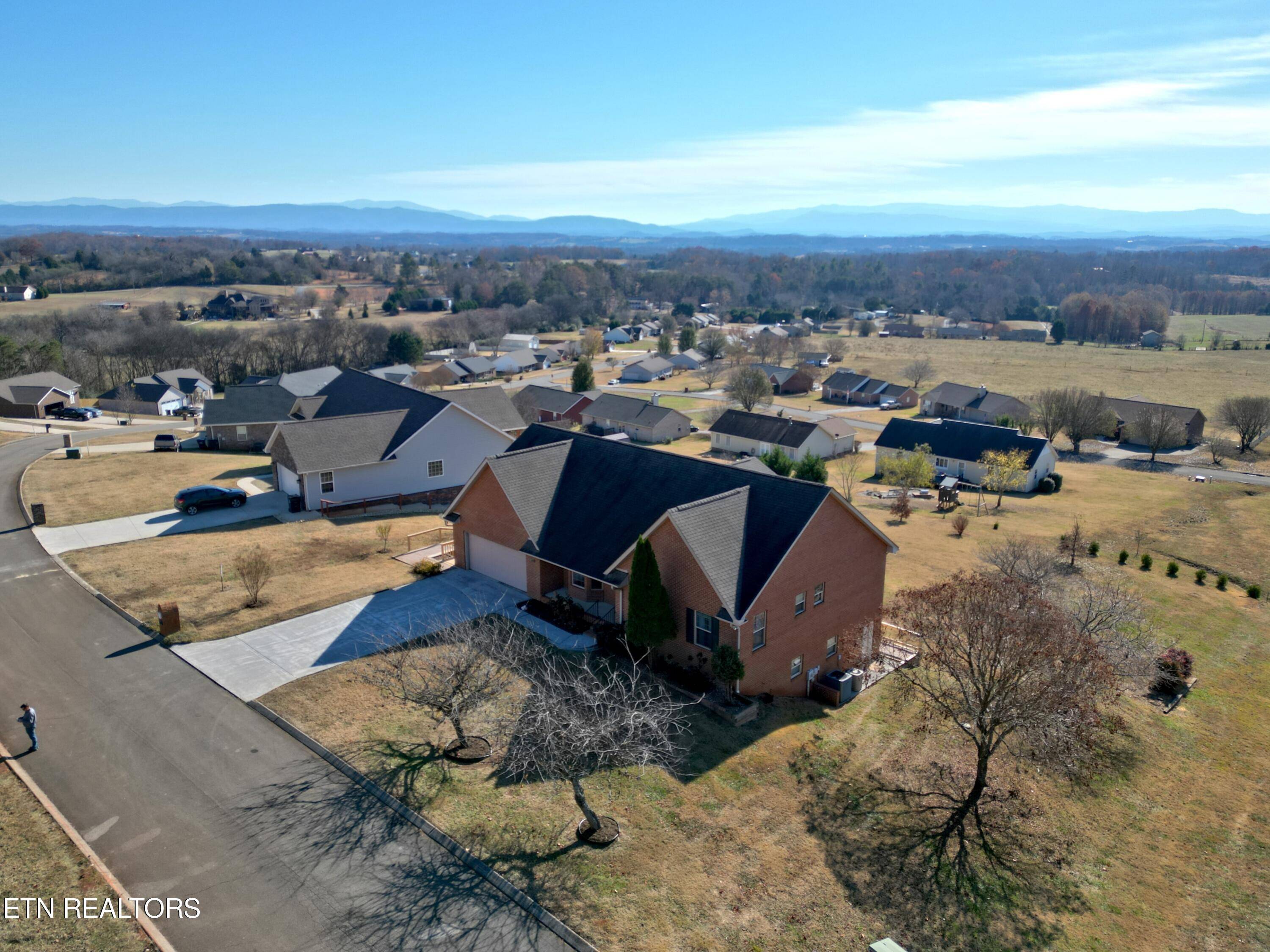 Greenback, TN 37742,279 Franklin Estates LN