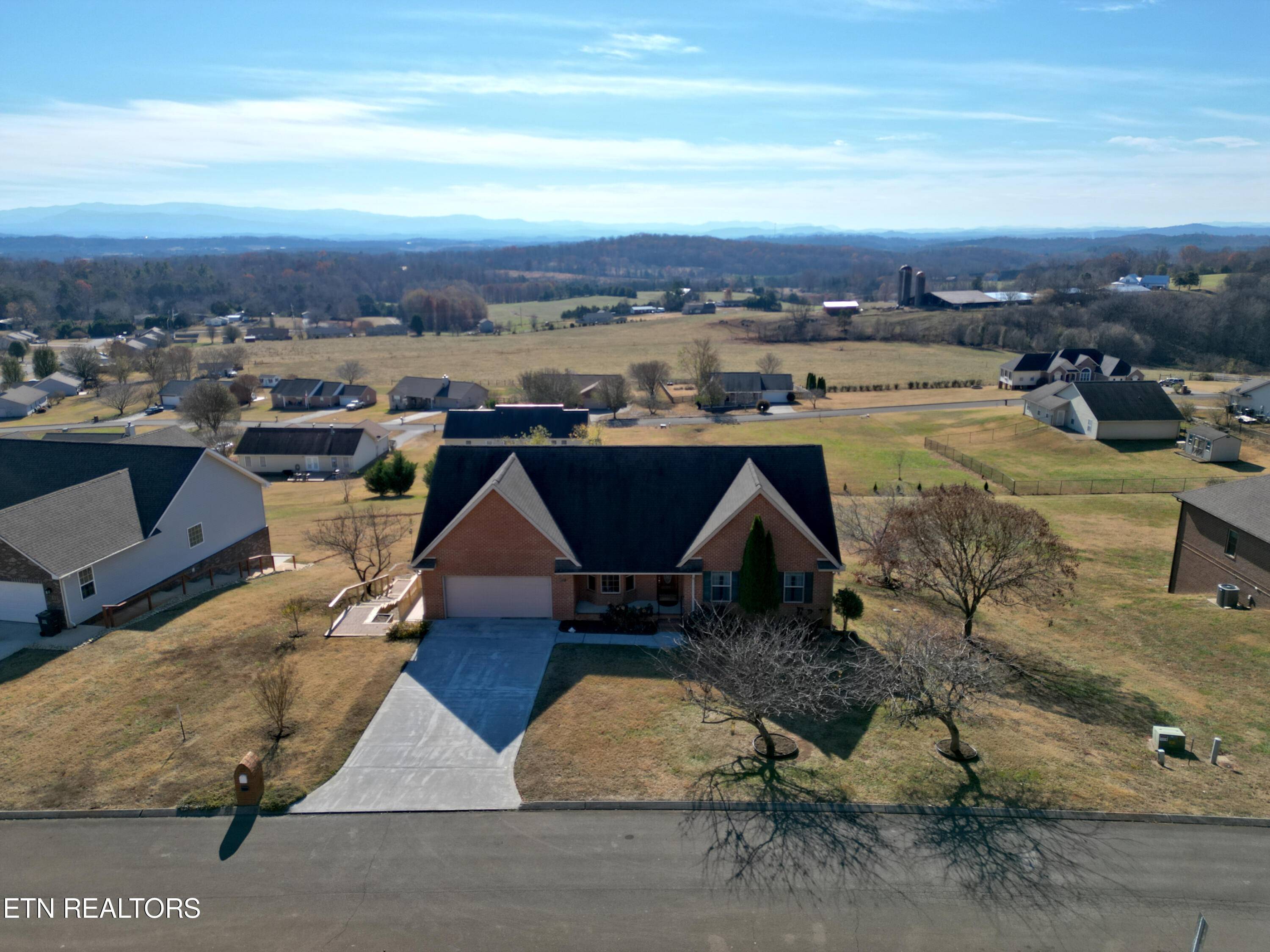 Greenback, TN 37742,279 Franklin Estates LN