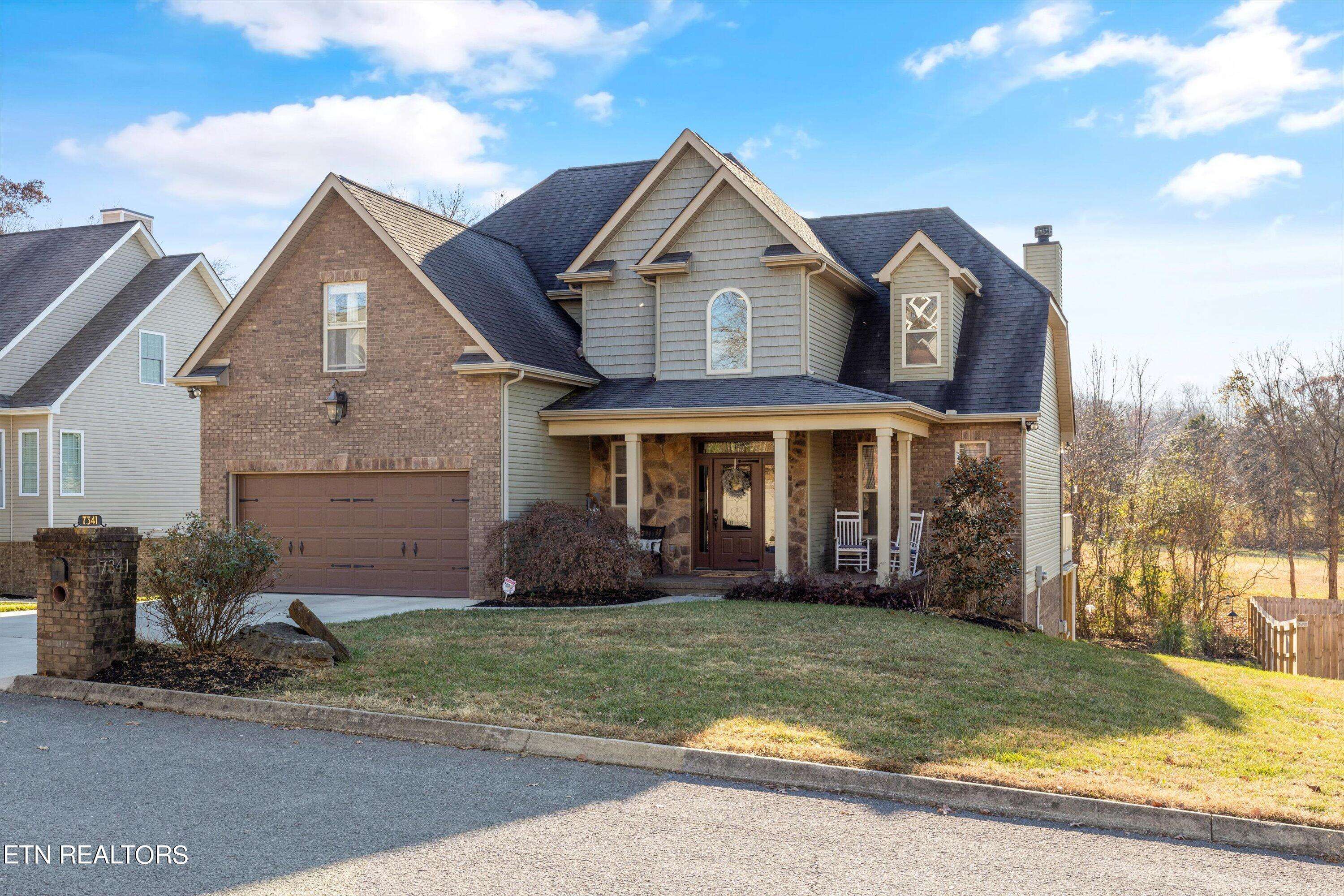 Powell, TN 37849,7341 Beechmeadow LN