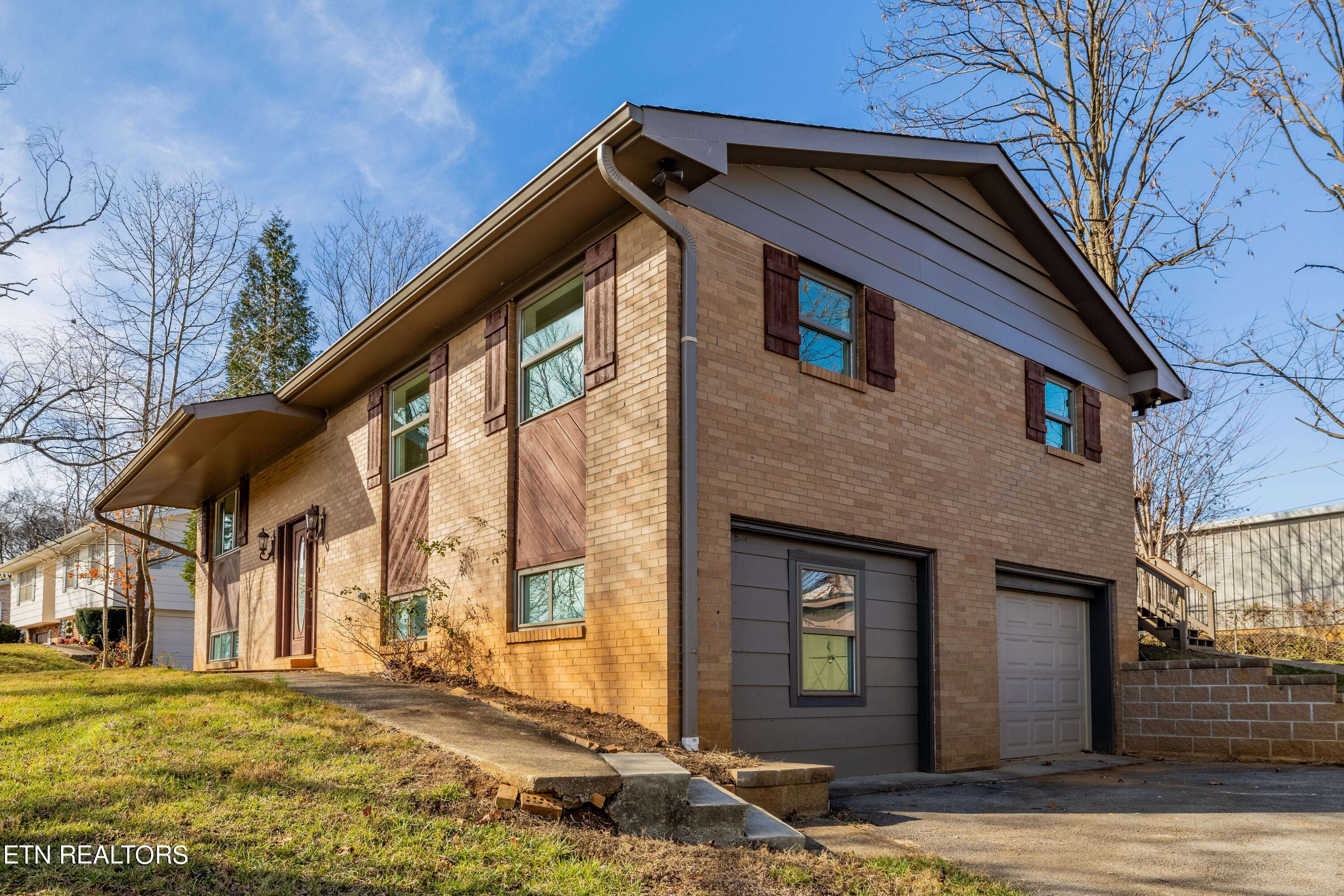 Knoxville, TN 37922,10509 Blakewood Dr