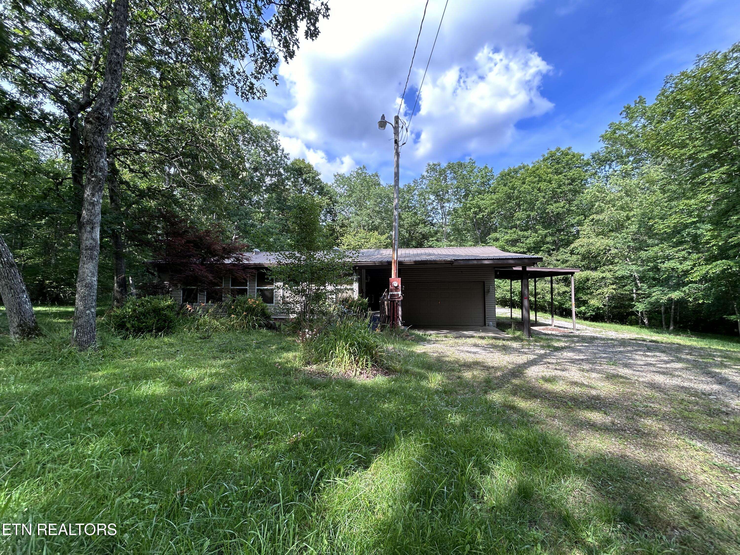 Crossville, TN 38572,103 Erin Rd