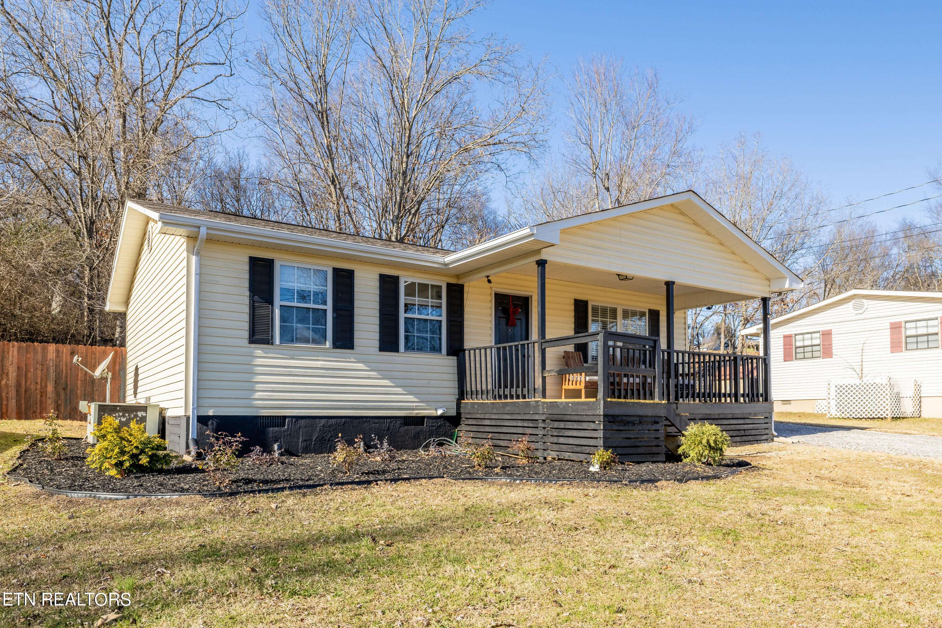 Madisonville, TN 37354,304 Mcconkey St