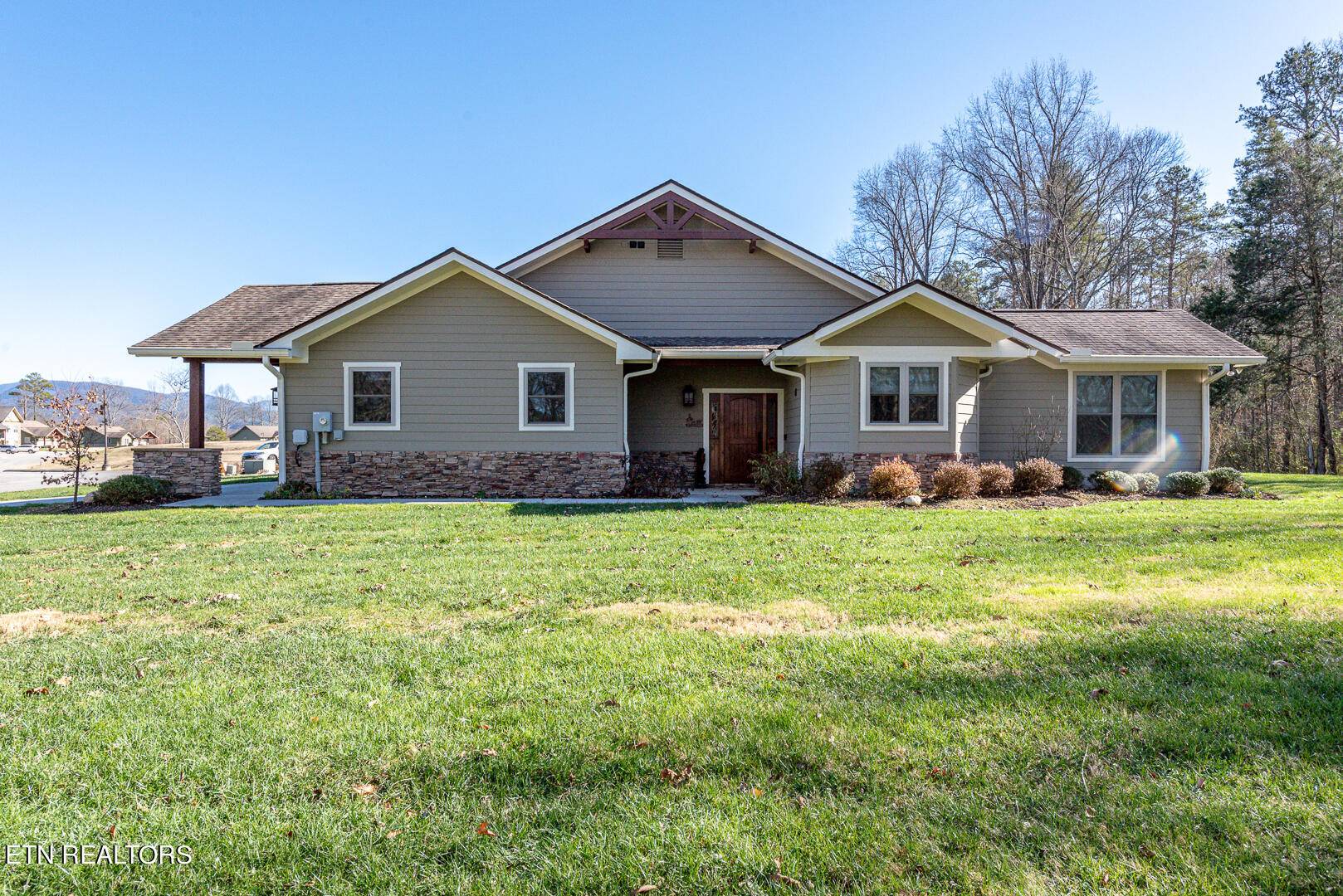 Townsend, TN 37882,243 Bishops Cap CIR