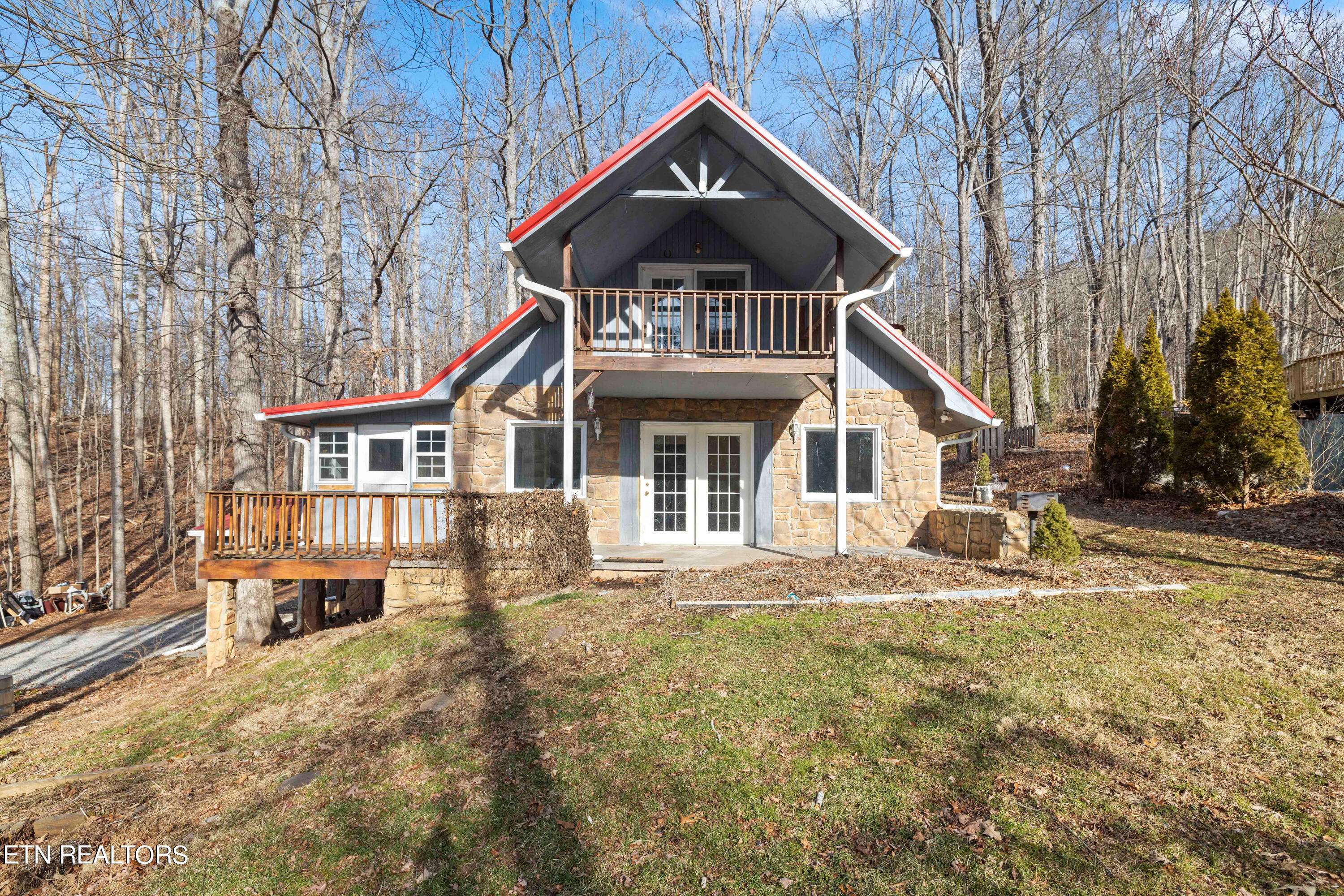 Madisonville, TN 37354,850 Laurel Lake CIR