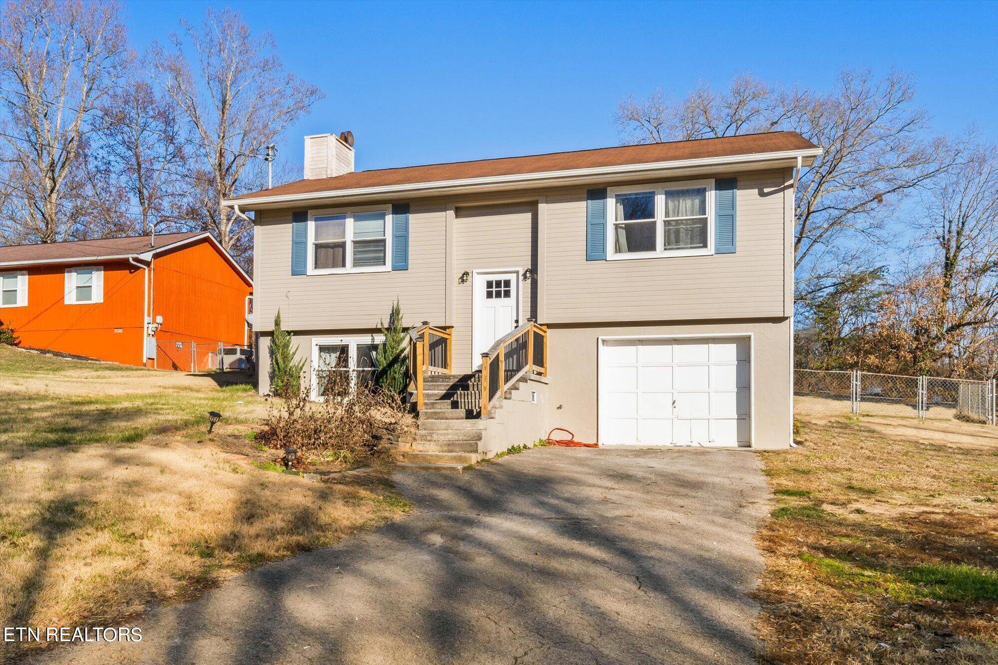 Corryton, TN 37721,7408 Maverick LN