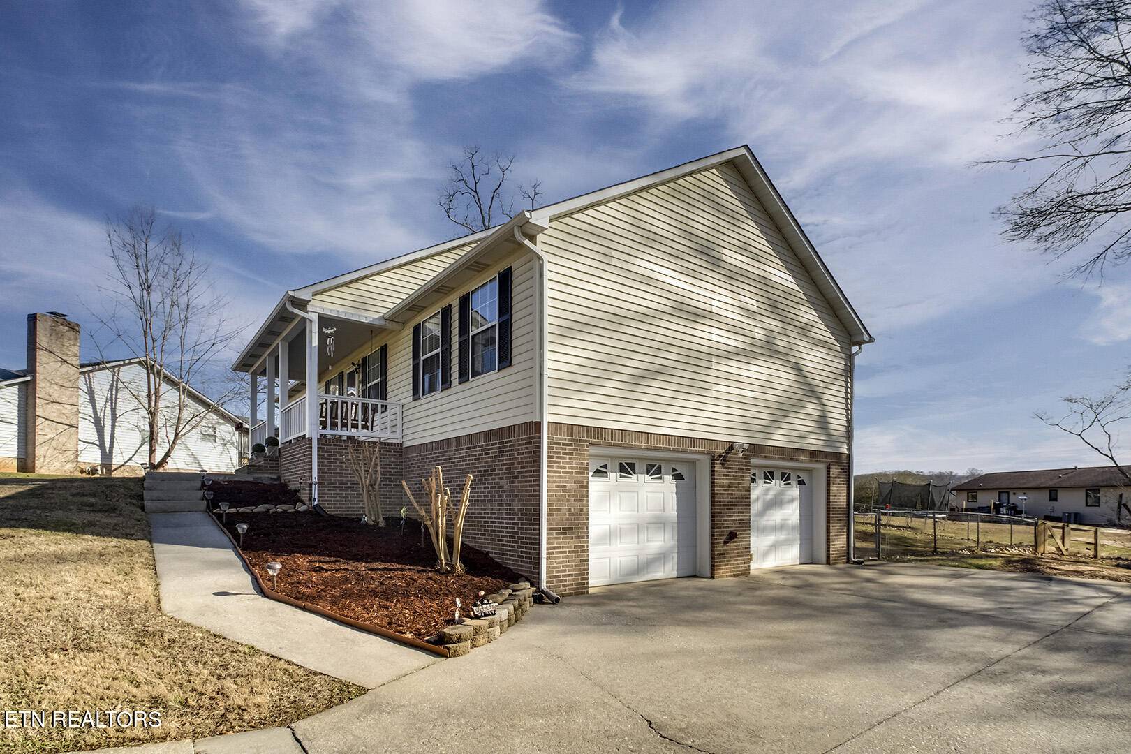 Maryville, TN 37804,1410 Flintstone CT