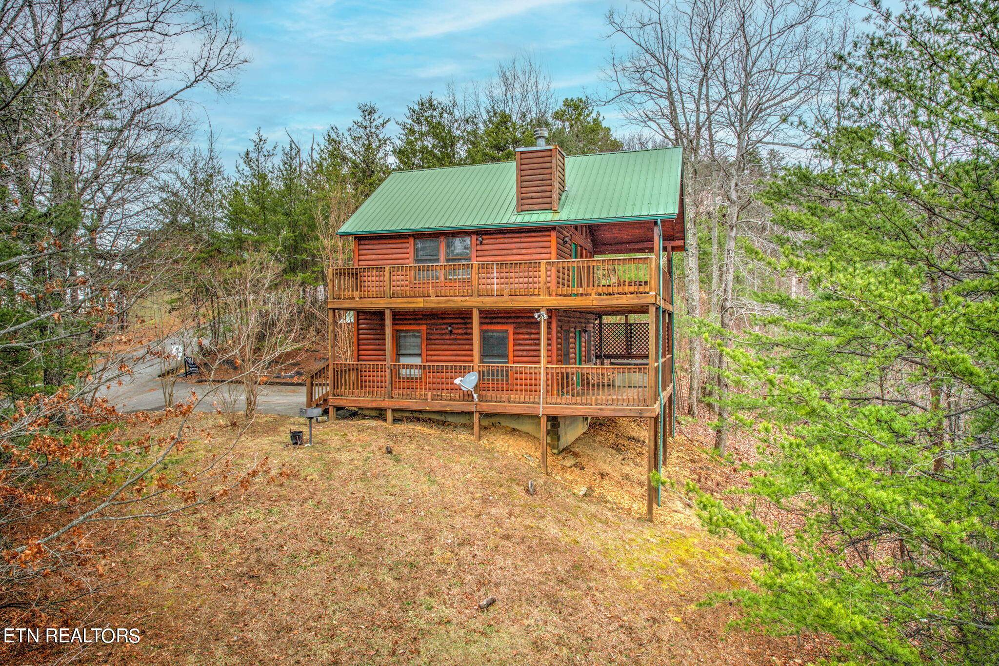 Sevierville, TN 37862,2526 Raccoon Hollow WAY