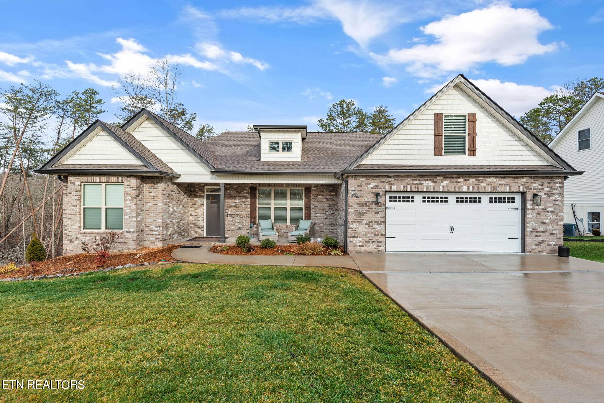 Loudon, TN 37774,126 Gigi LN