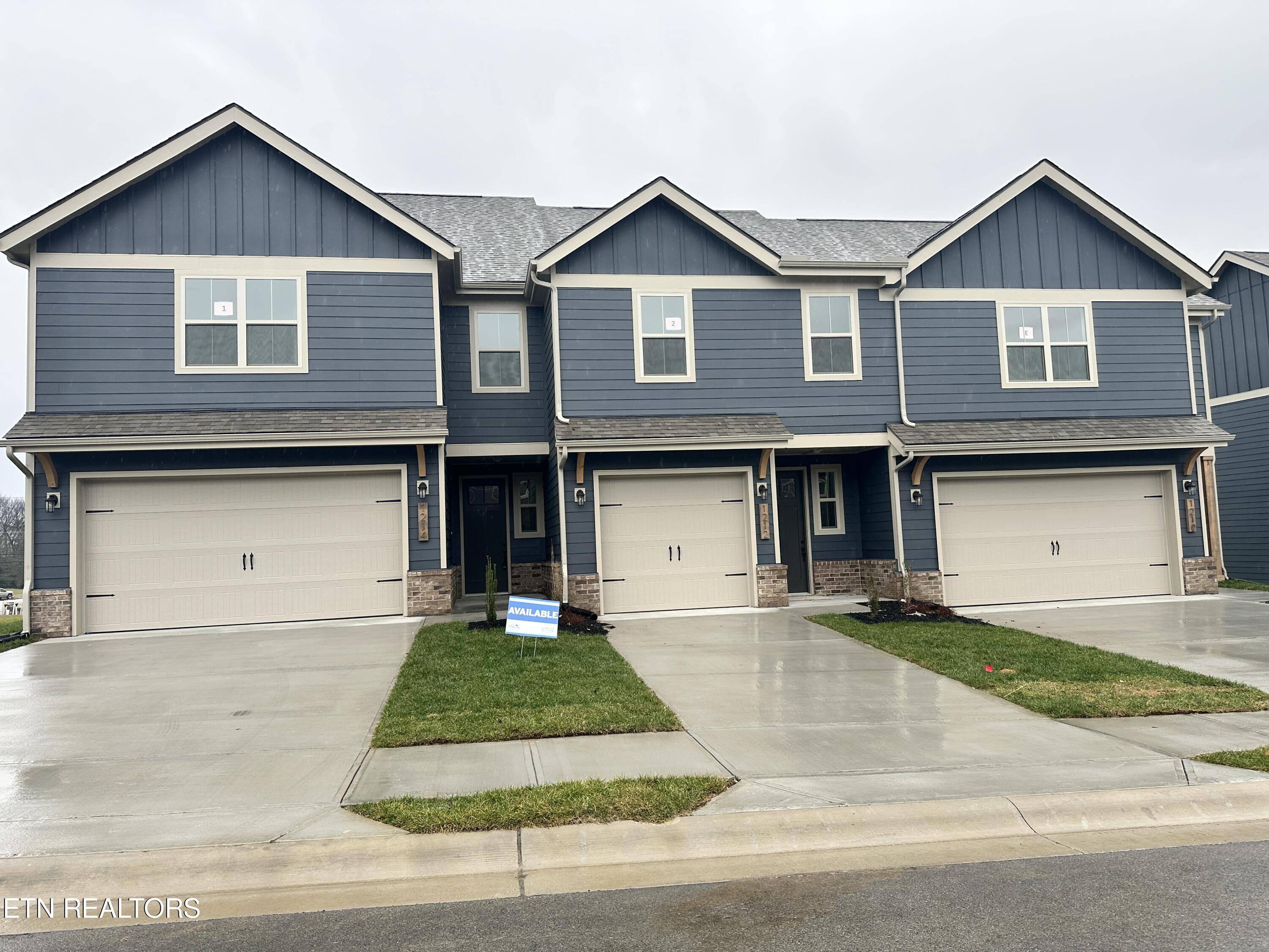 Maryville, TN 37801,1214 Mountain Quail CIR