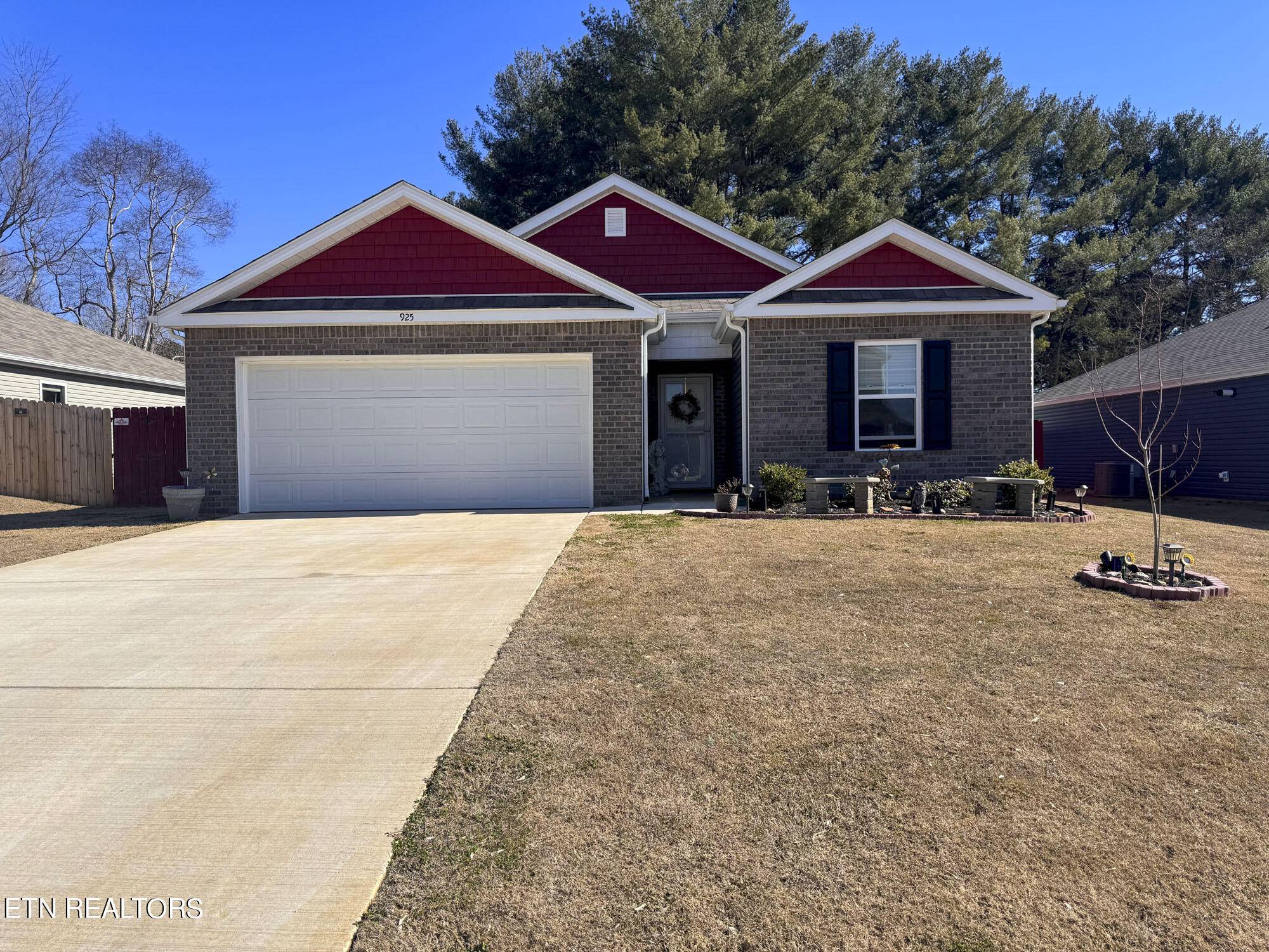 Talbott, TN 37877,925 Erica DR