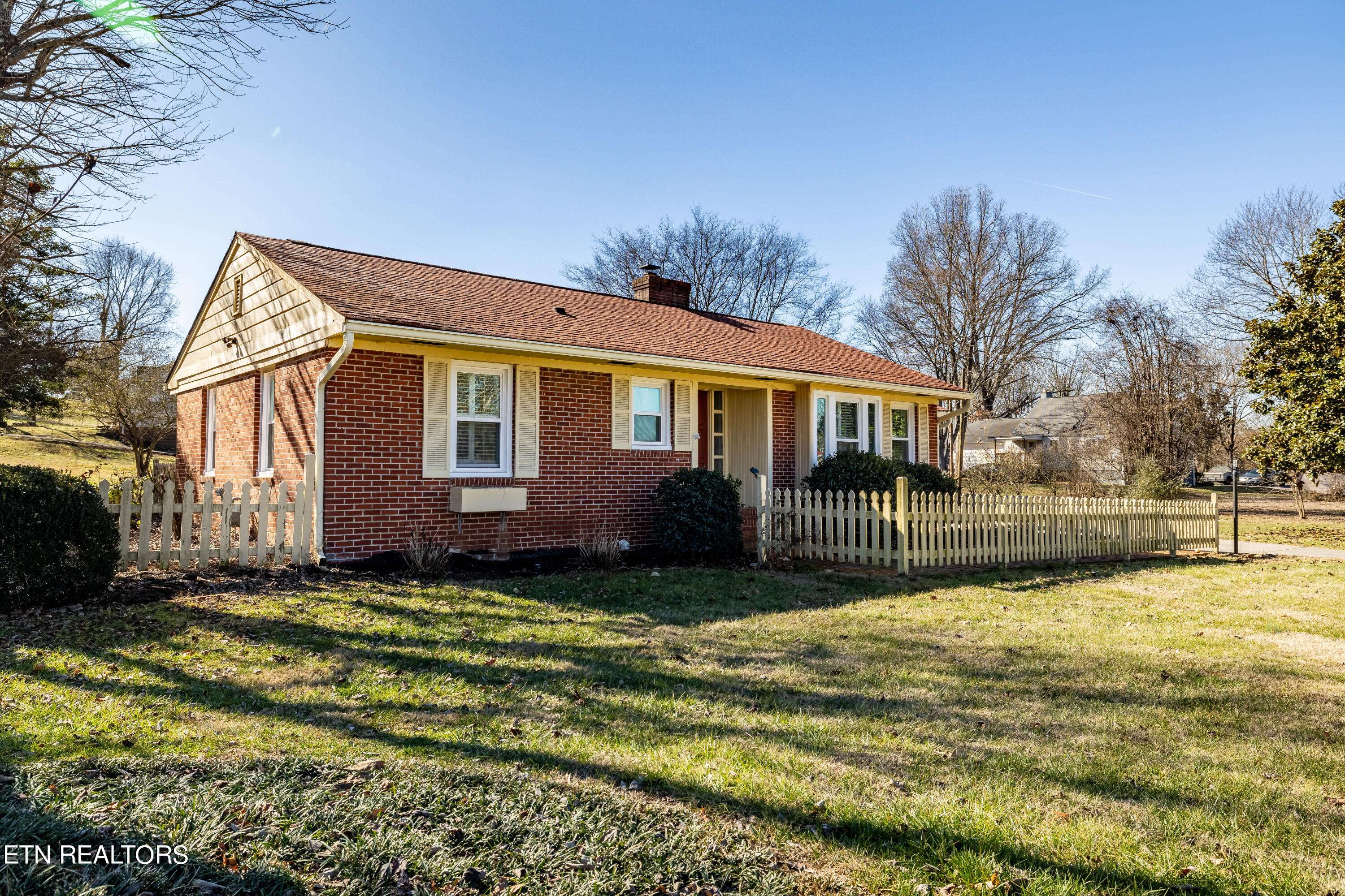 Maryville, TN 37804,227 Henderson St