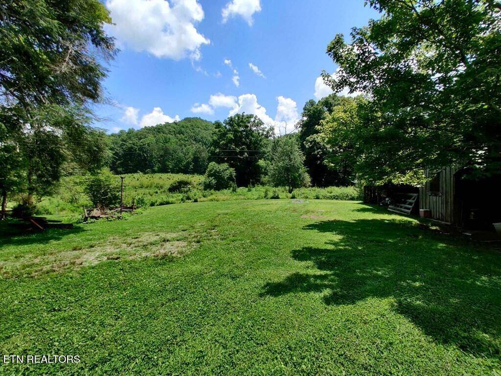 Townsend, TN 37882,161 Tom Henry Rd Rd