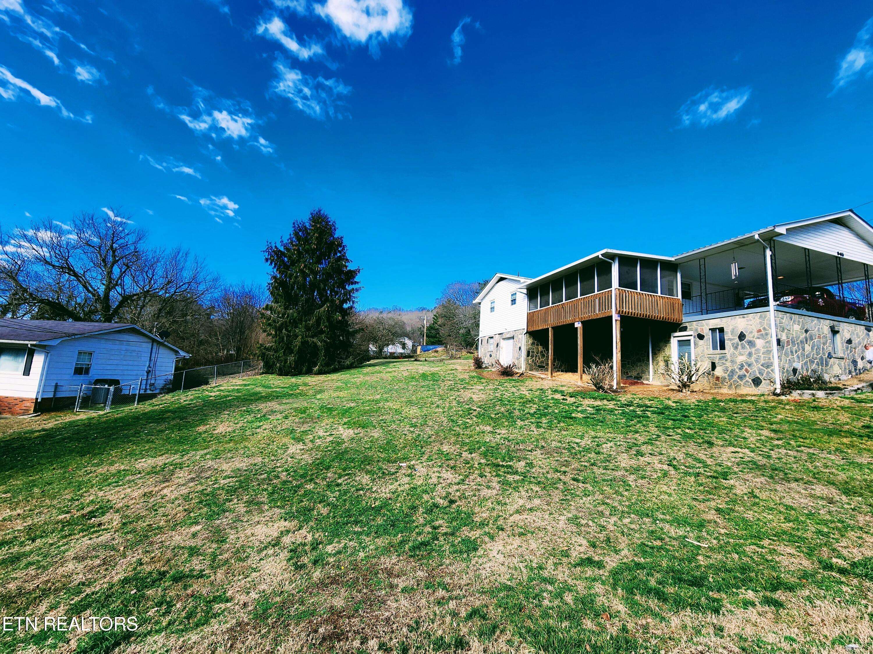 Harriman, TN 37748,945 Chilhowee St