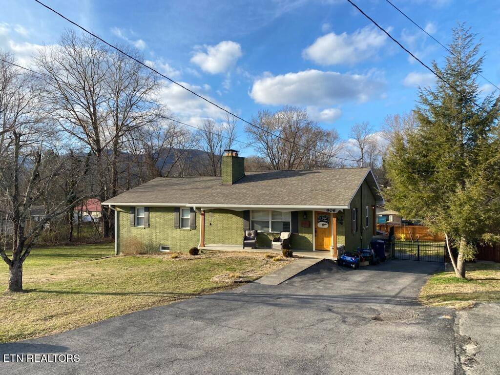 Middlesboro, KY 40965,806 Cirencester Ave