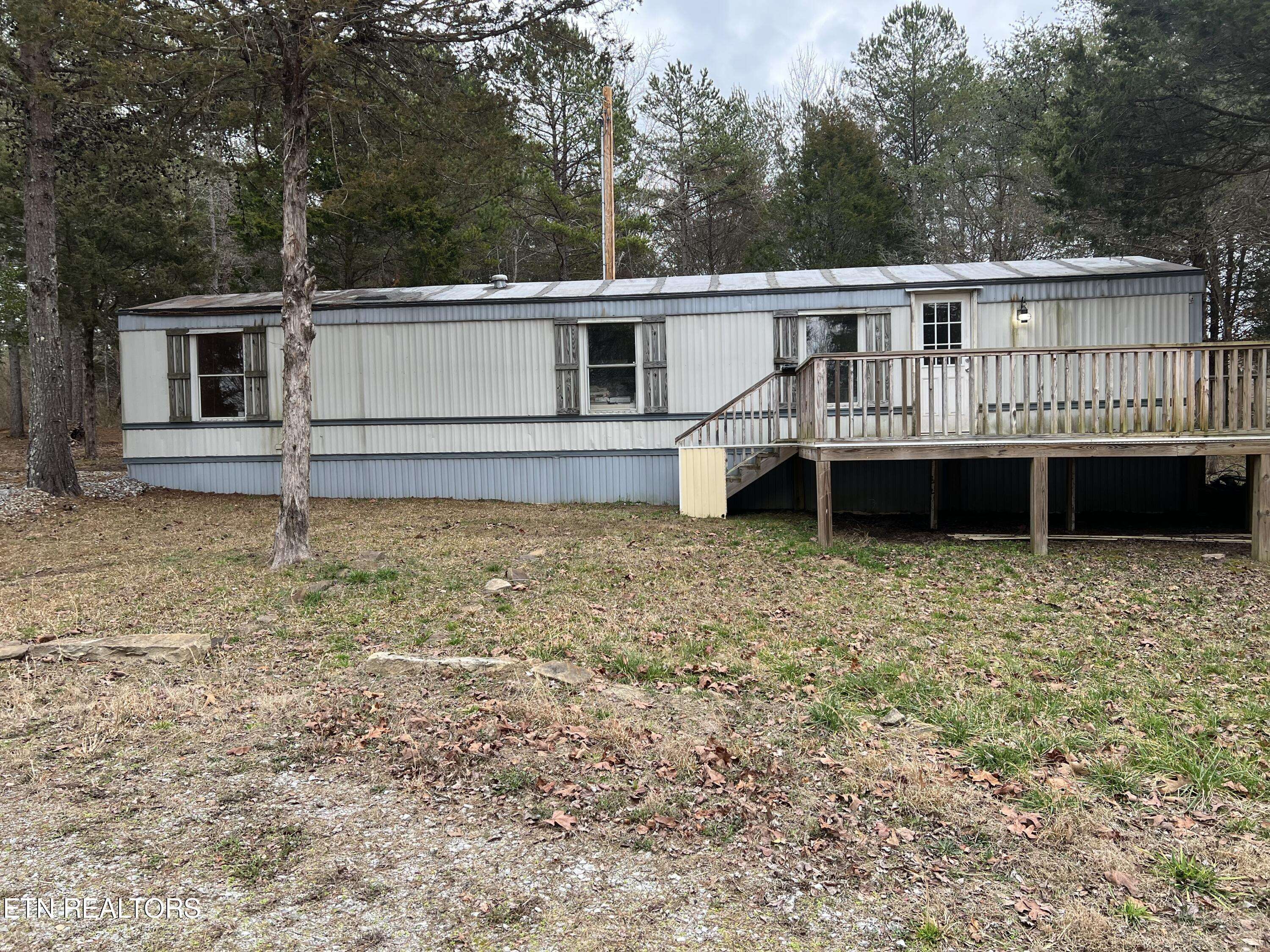 Lancing, TN 37770,116 Gibson Rd