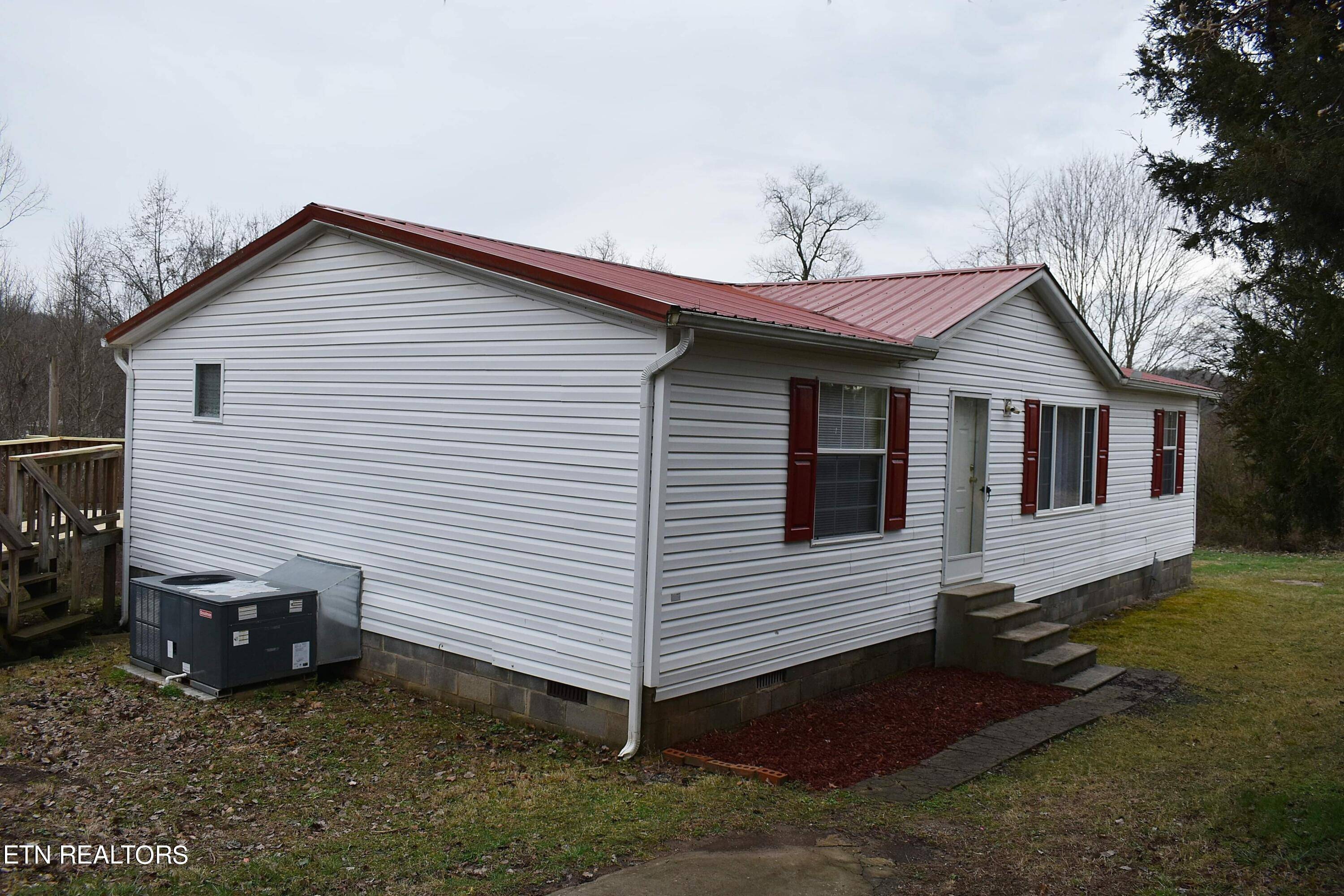 New Tazewell, TN 37825,409 Doe CT