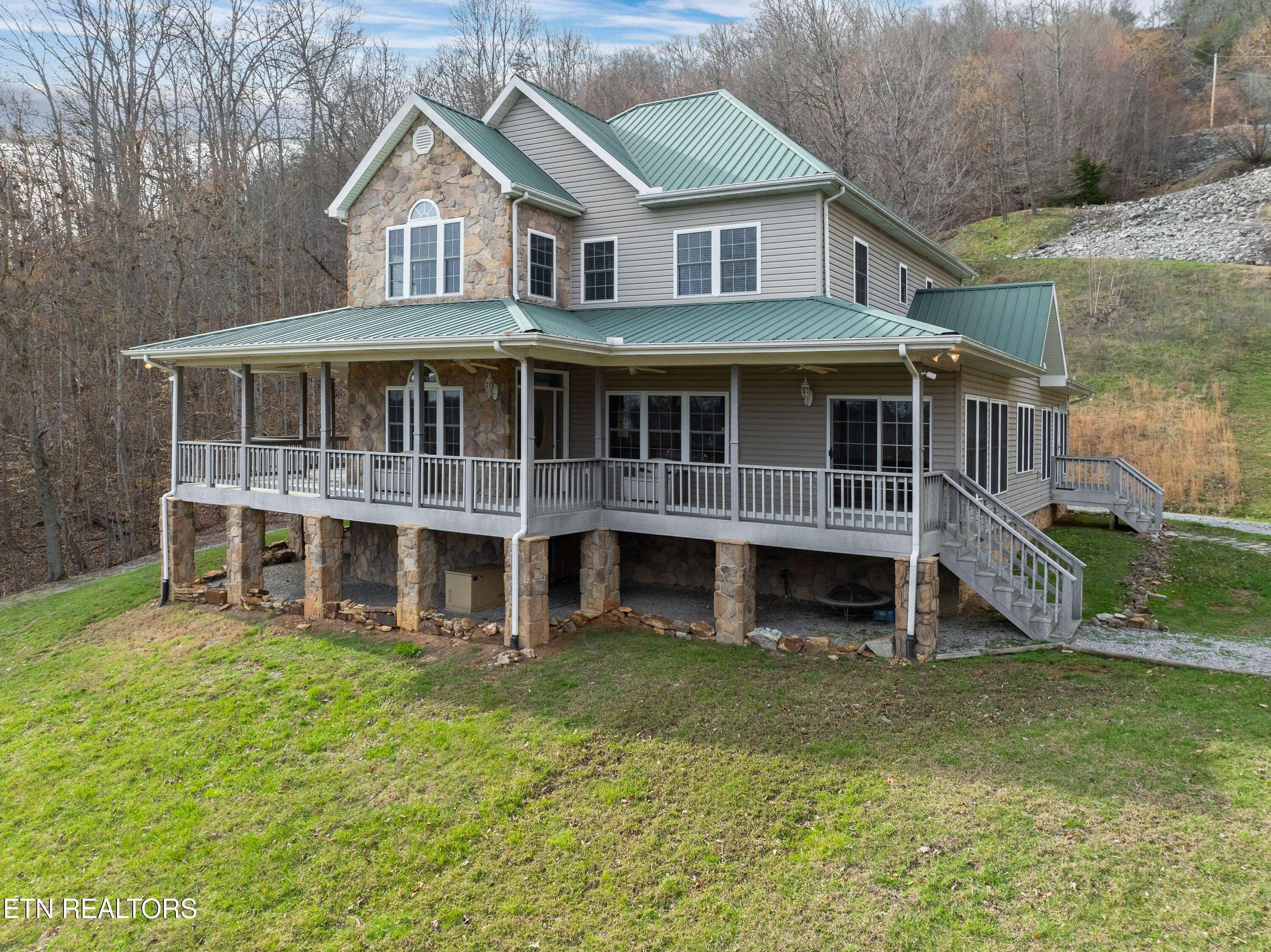 New Tazewell, TN 37825,2223 Chimney Rock Rd